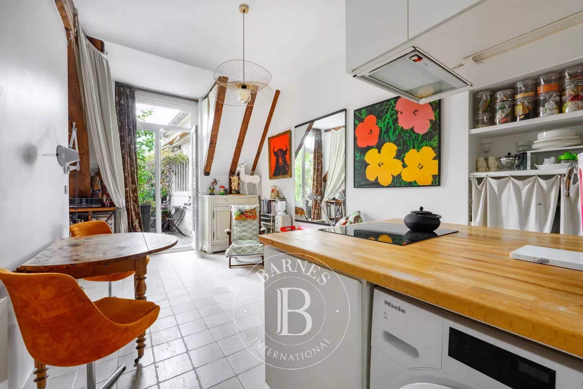 Paris  - Appartement 2 Pi&egrave;ces, 1 Chambre