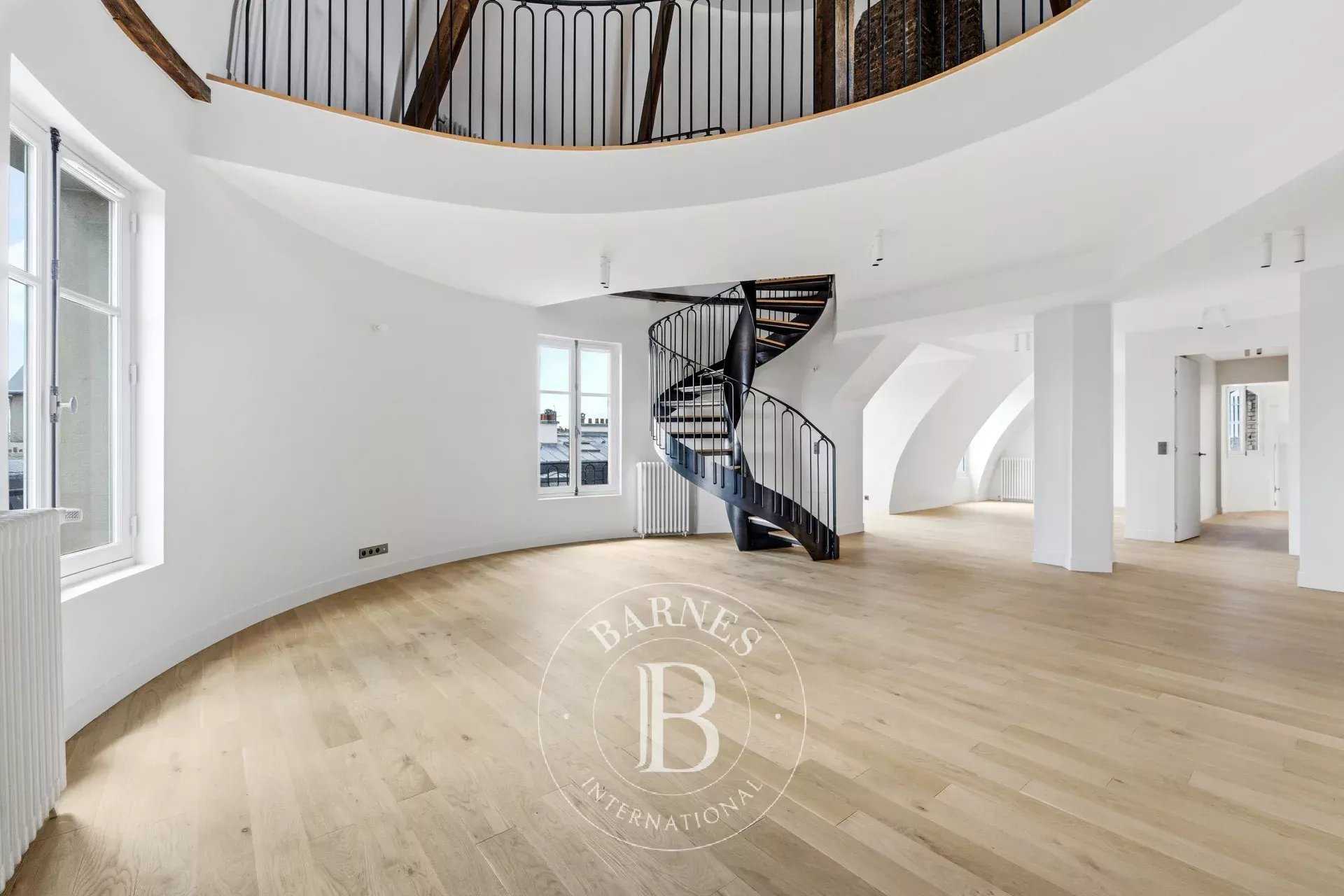 Paris  - Apartment 3 Bedrooms
