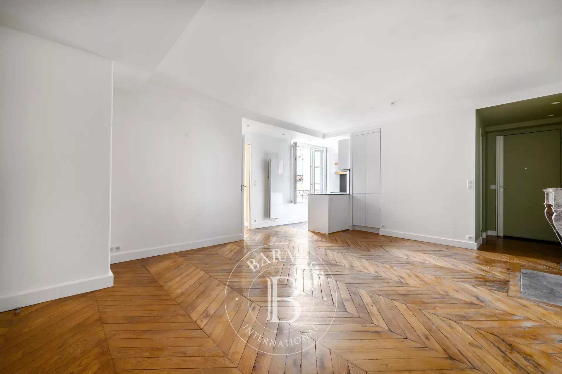 Paris  - Apartment 2 Bedrooms