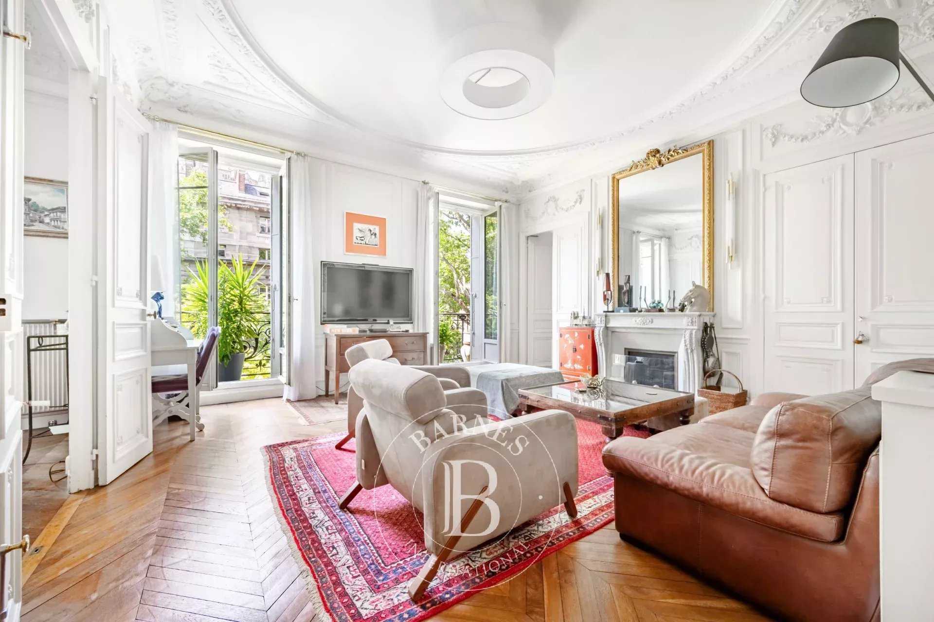 Apartment Paris 75004  -  ref 85959089 (picture 1)