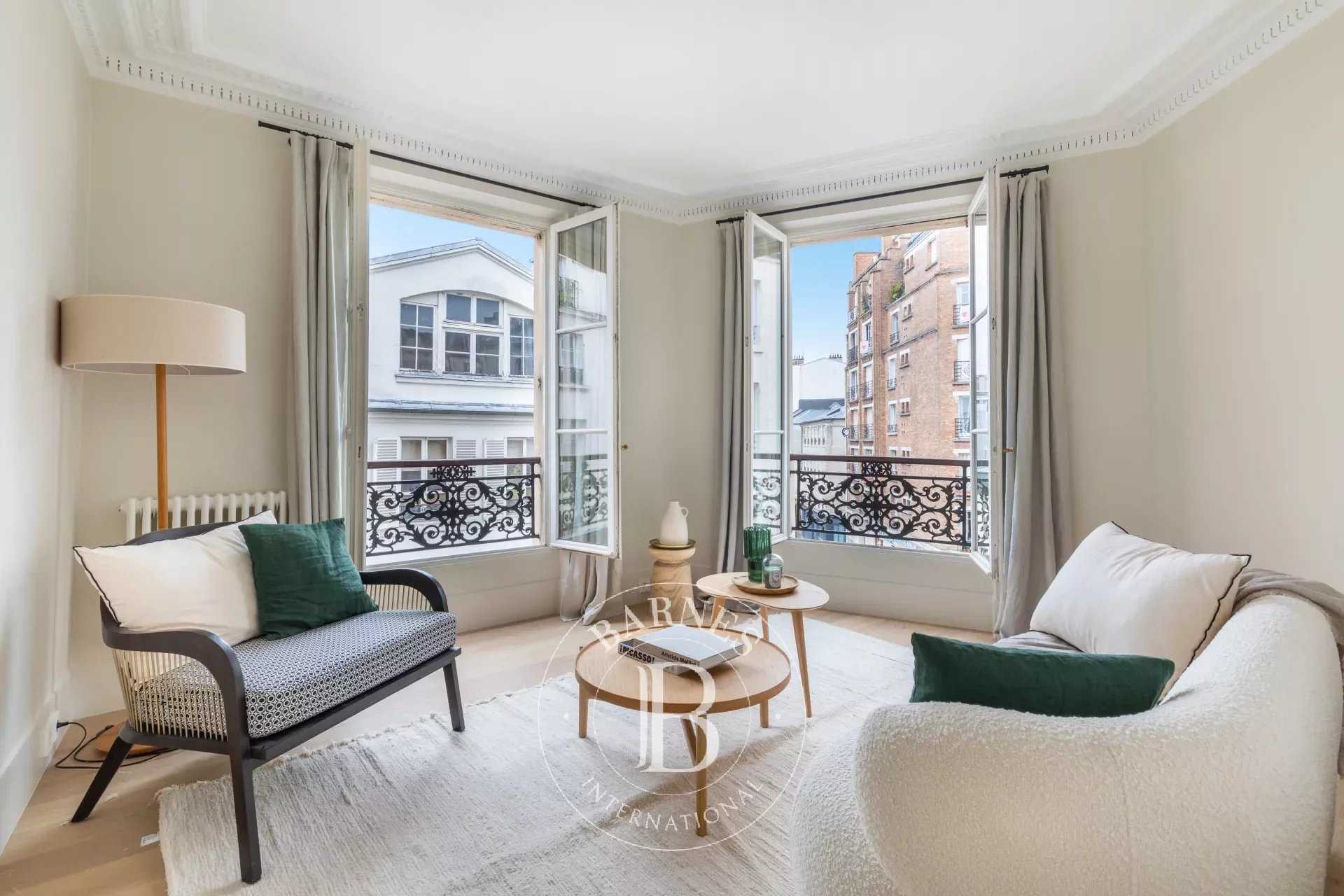 Appartement Paris 75003  -  ref 83474214 (picture 1)
