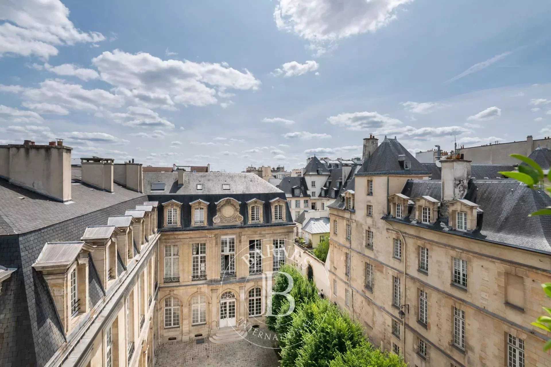 Apartment Paris 75003  -  ref 82847365 (picture 1)