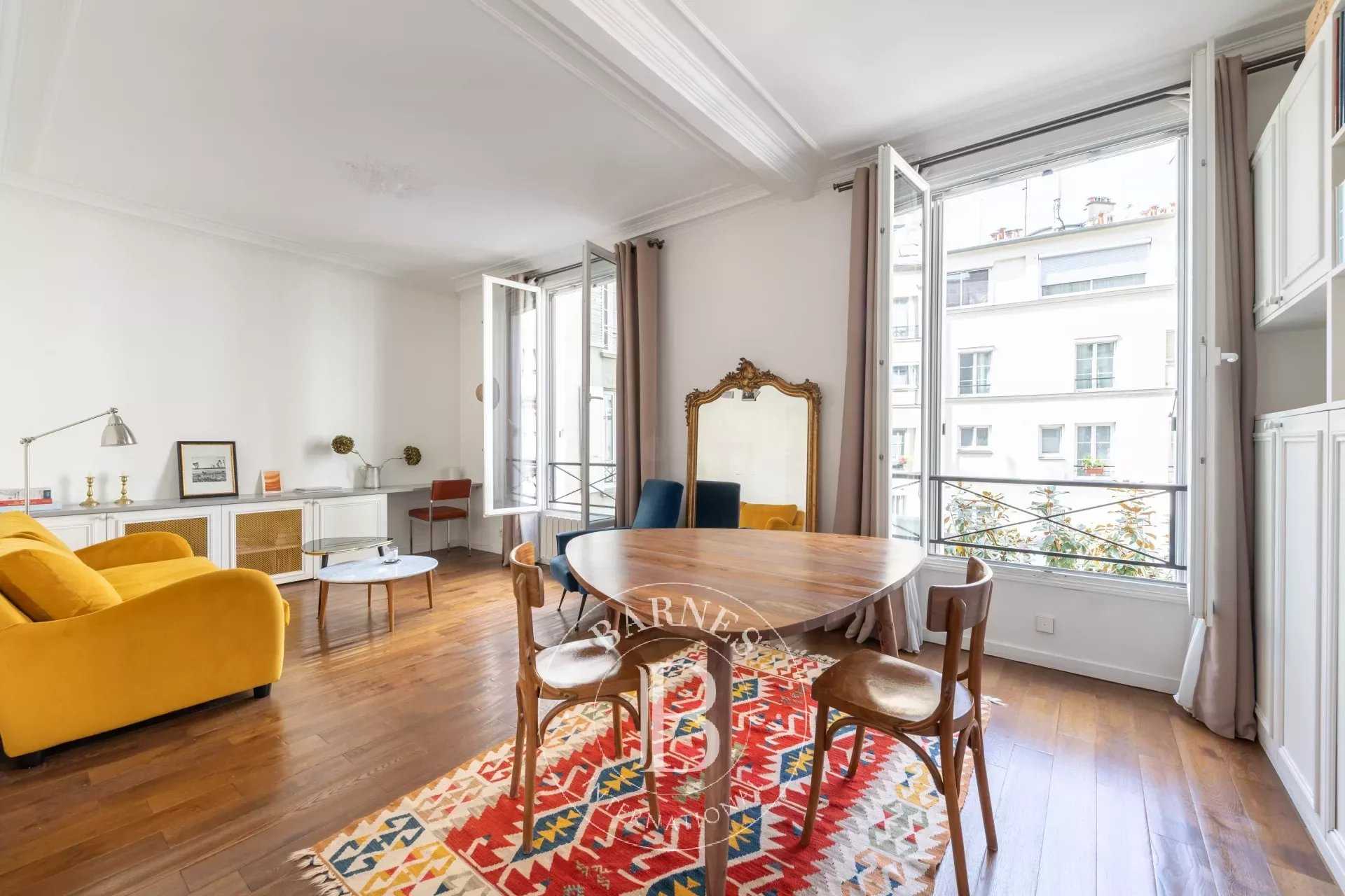 Apartment Paris 75003  -  ref 84512186 (picture 2)