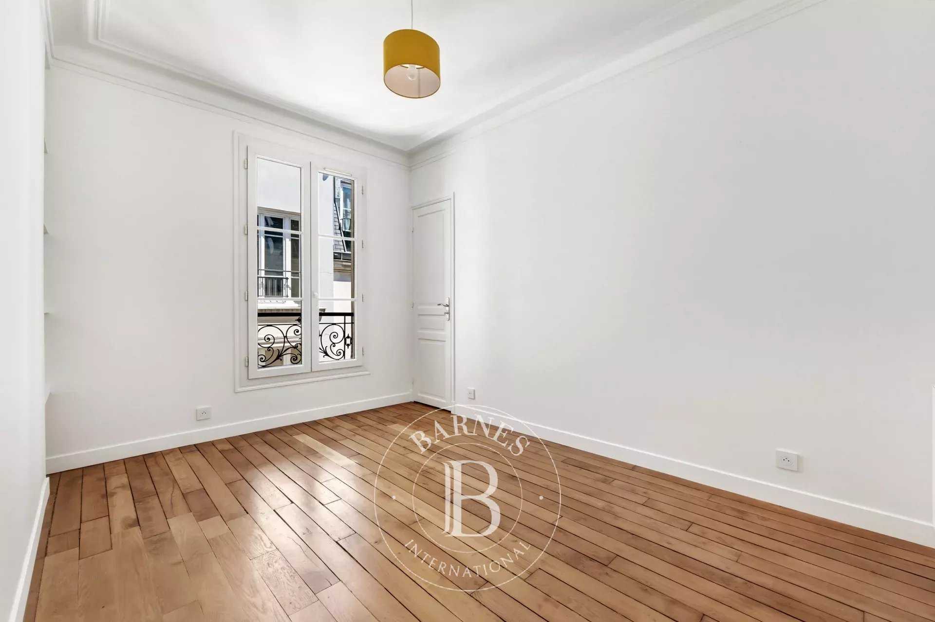 Apartment Paris 75004  -  ref 87042280 (picture 3)