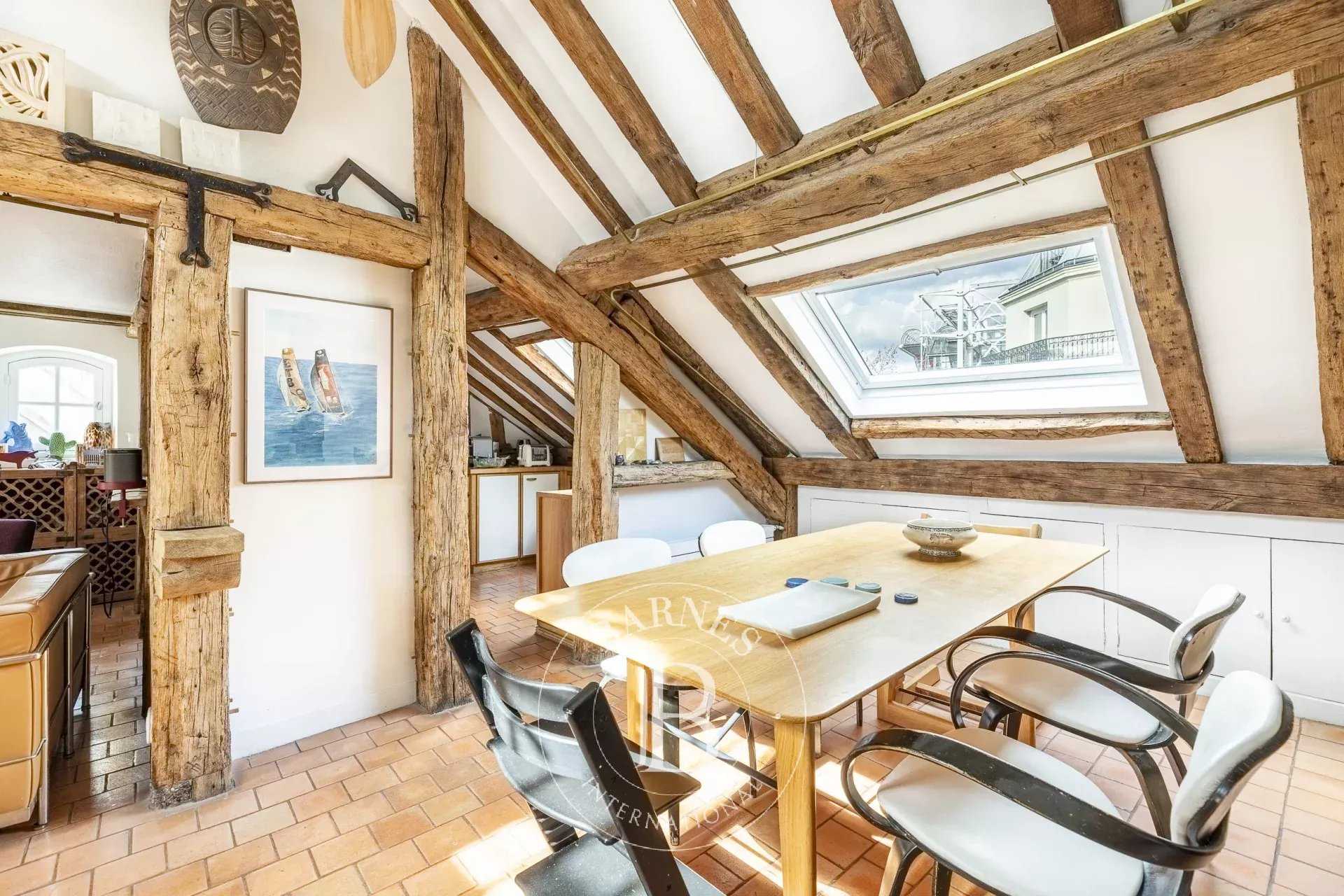 Apartment Paris 75004  -  ref 87037022 (picture 2)