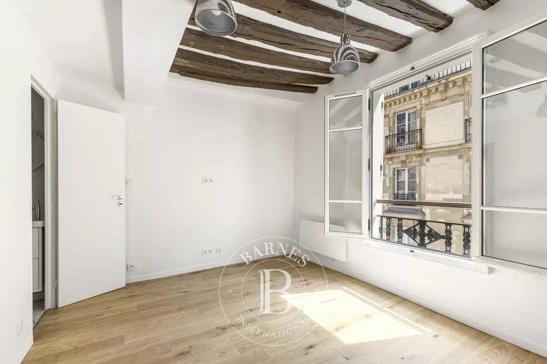 Apartment Paris 75003  -  ref 86110188 (picture 1)