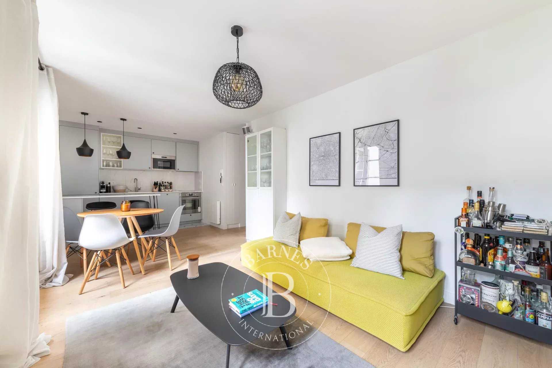 Appartement Paris 75003  -  ref 85068309 (picture 2)