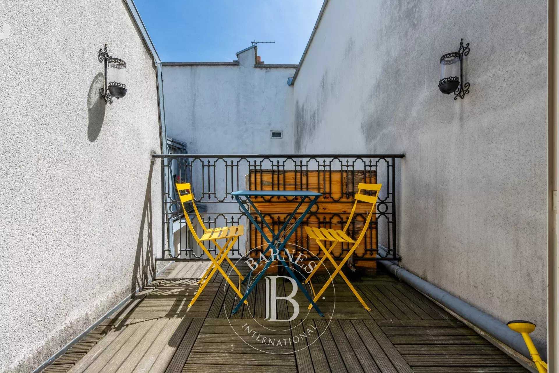 Apartment Paris 75002  -  ref 87097502 (picture 2)