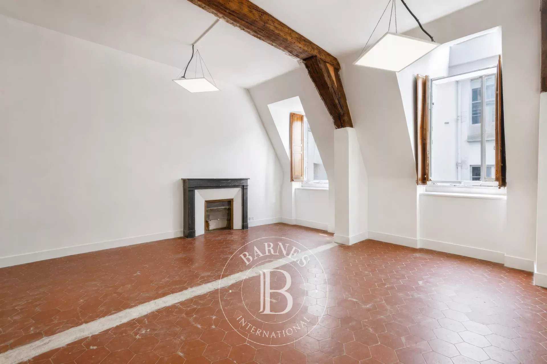 Piso Paris 75003  -  ref 87020405 (picture 1)