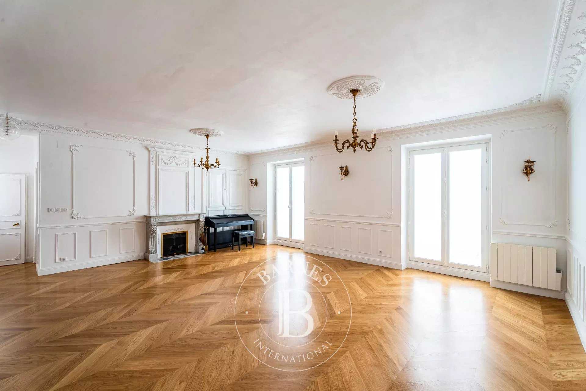Piso Paris 75004  -  ref 84928254 (picture 2)
