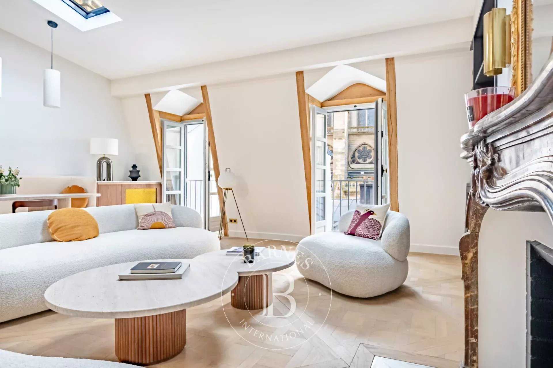 Apartment Paris 75004  -  ref 85702628 (picture 2)