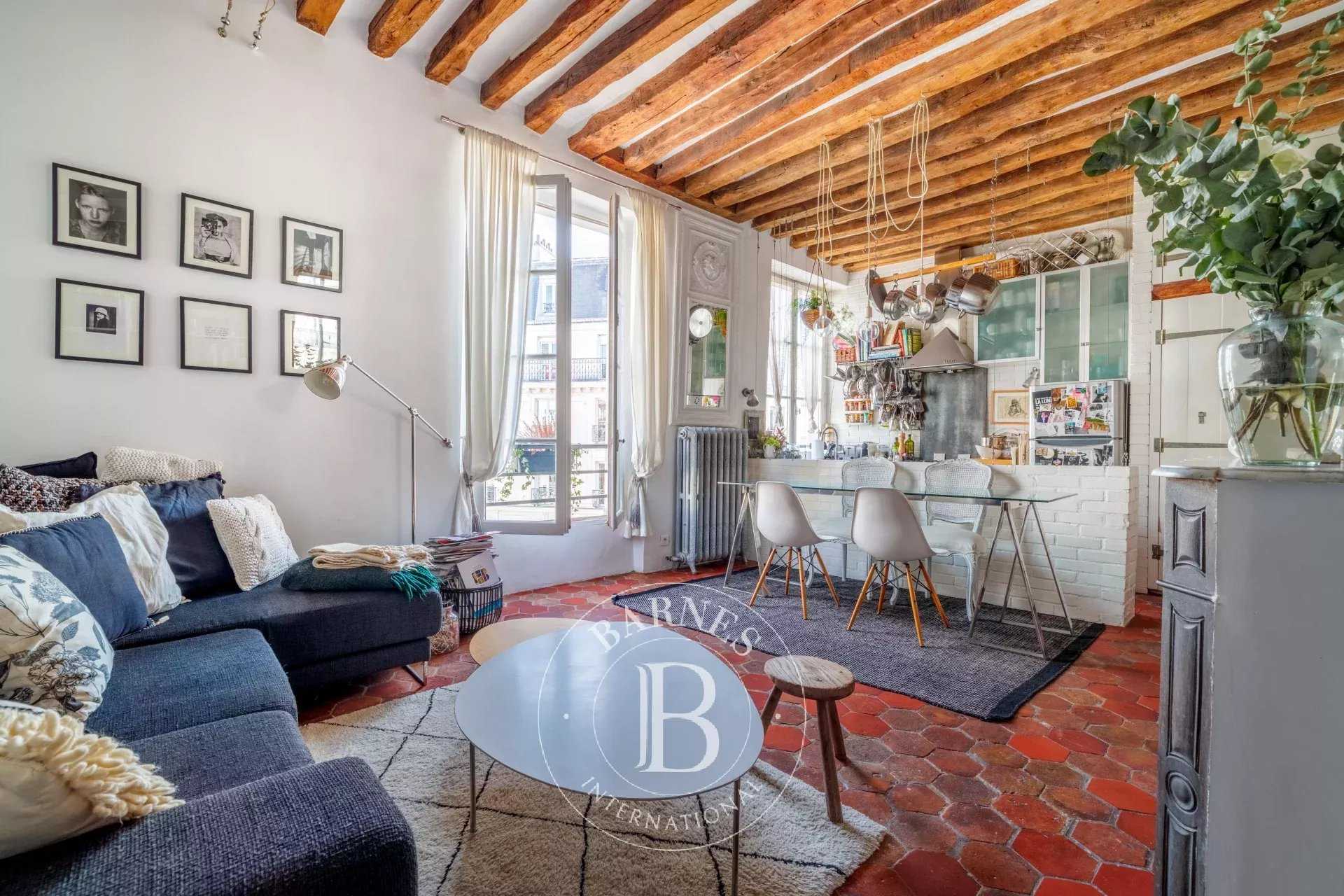 Apartment Paris 75003  -  ref 85667022 (picture 1)