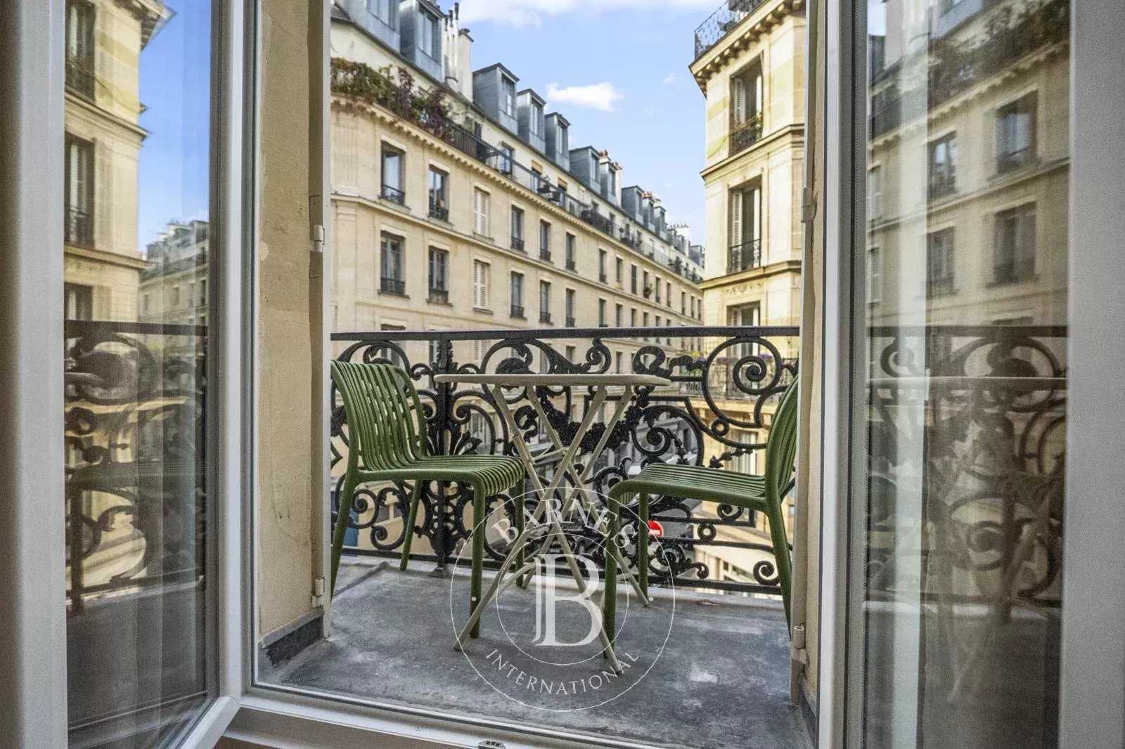Apartment Paris 75004  -  ref 87006534 (picture 2)