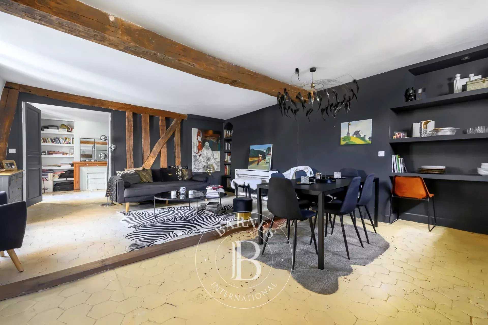 Piso Paris 75004  -  ref 86243293 (picture 1)