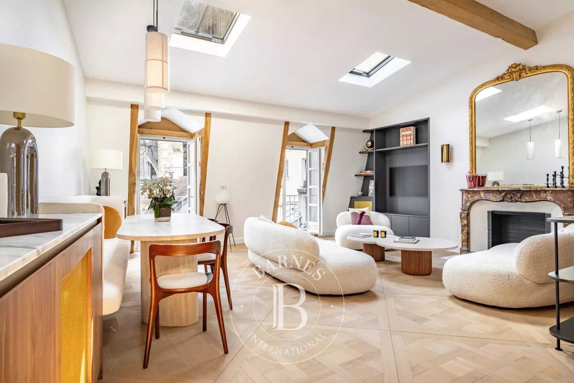 Piso Paris 75004  -  ref 85702628 (picture 2)