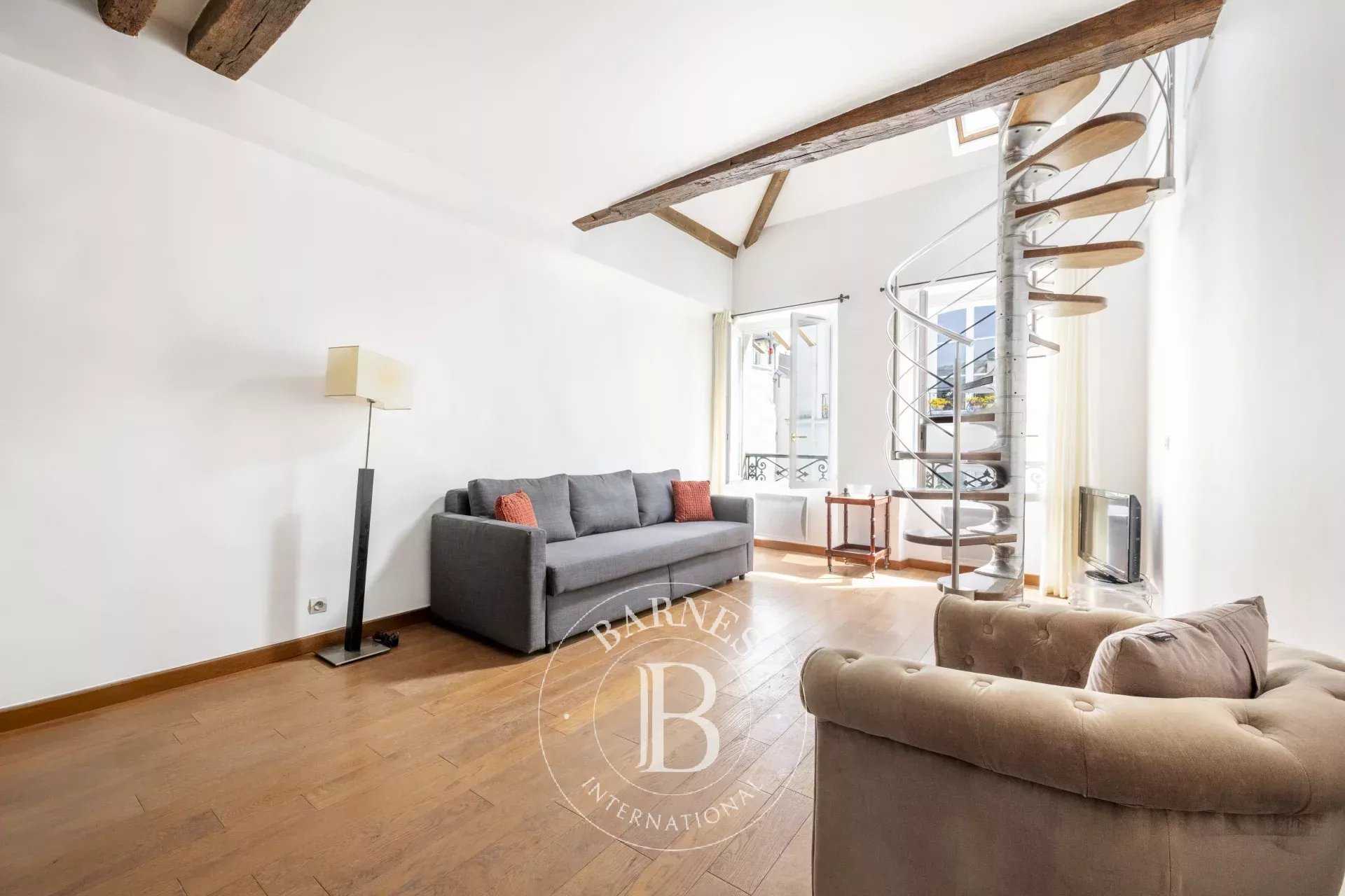 Apartment Paris 75003  -  ref 85835382 (picture 1)