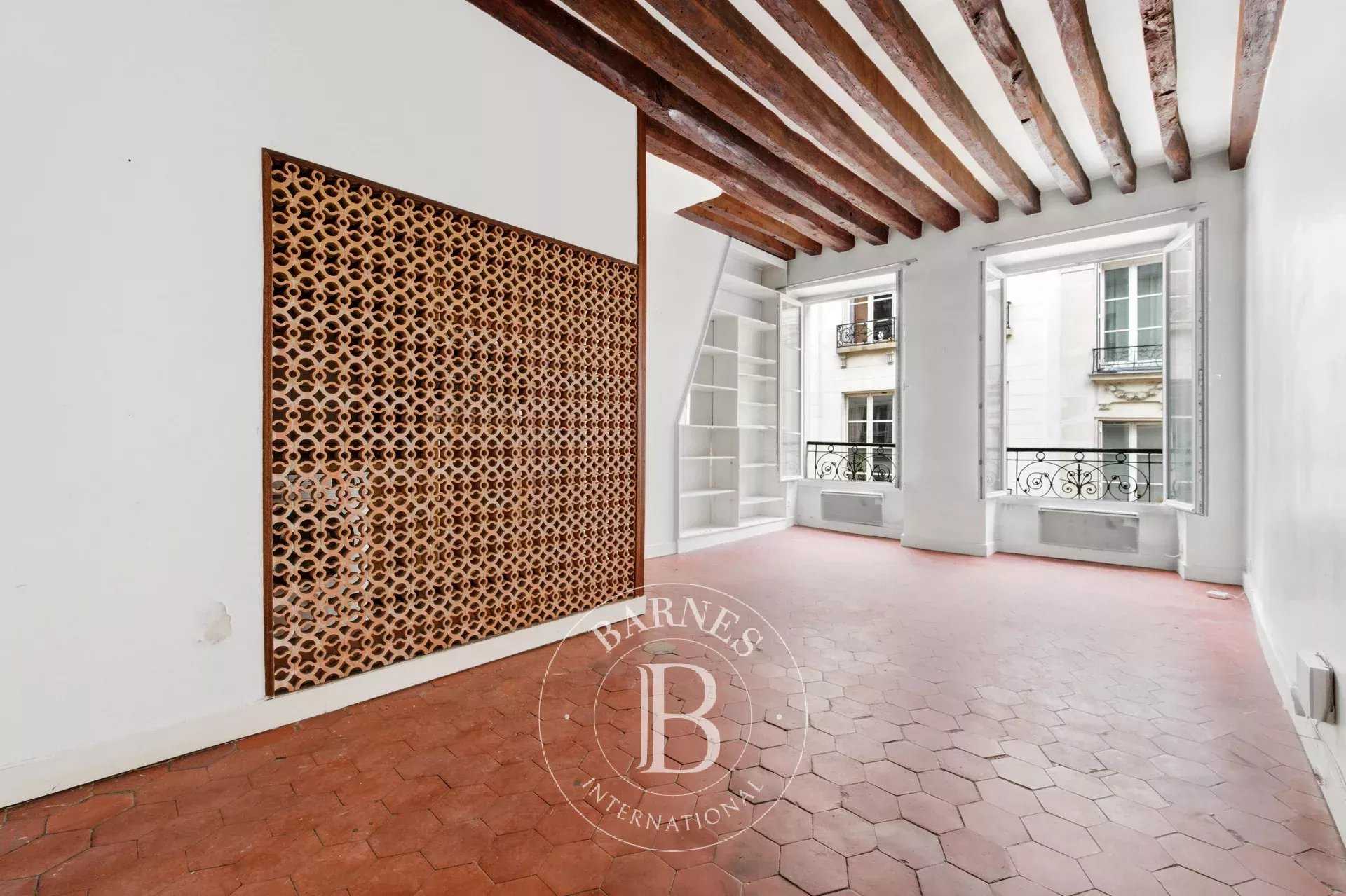 Apartment Paris 75004  -  ref 86719361 (picture 1)