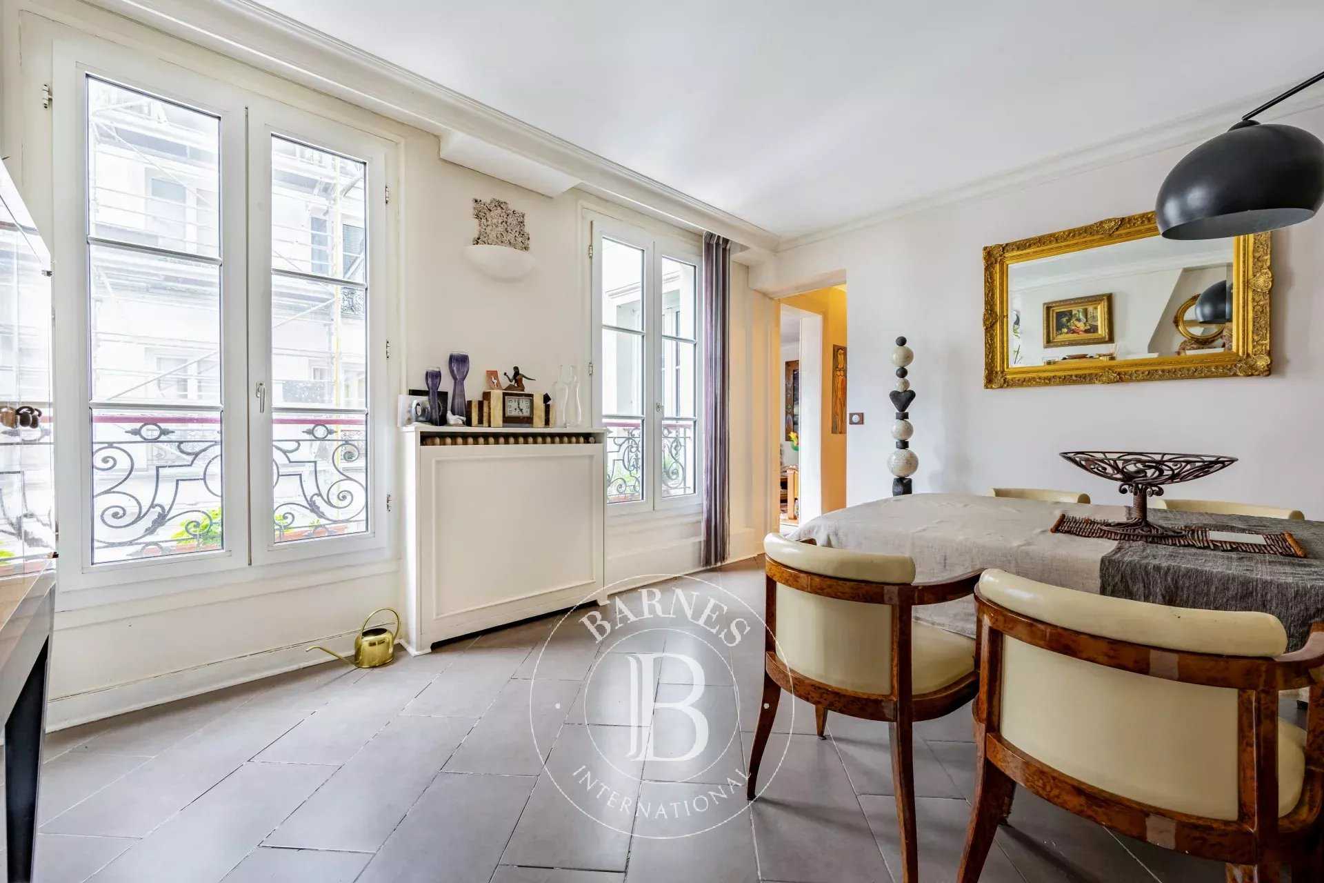 Apartment Paris 75004  -  ref 85765969 (picture 2)