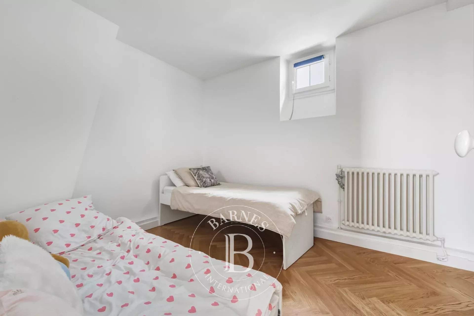 Paris  - Apartment 3 Bedrooms - picture 16