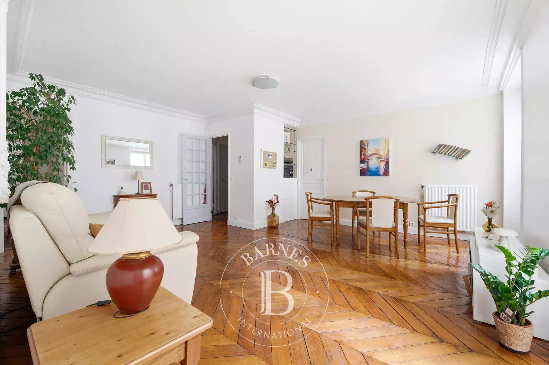 Paris  - Appartement 4 Pi&egrave;ces 3 Chambres - picture 5