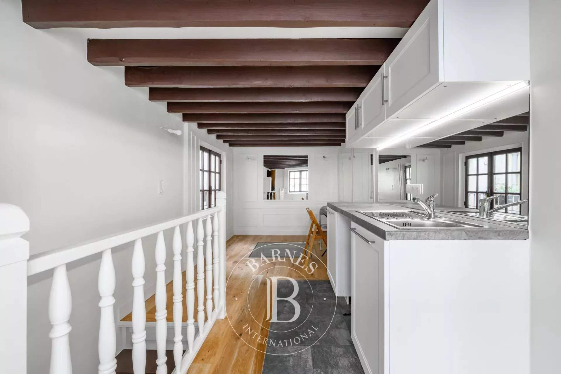 Paris  - Apartment 1 Bedroom - picture 1