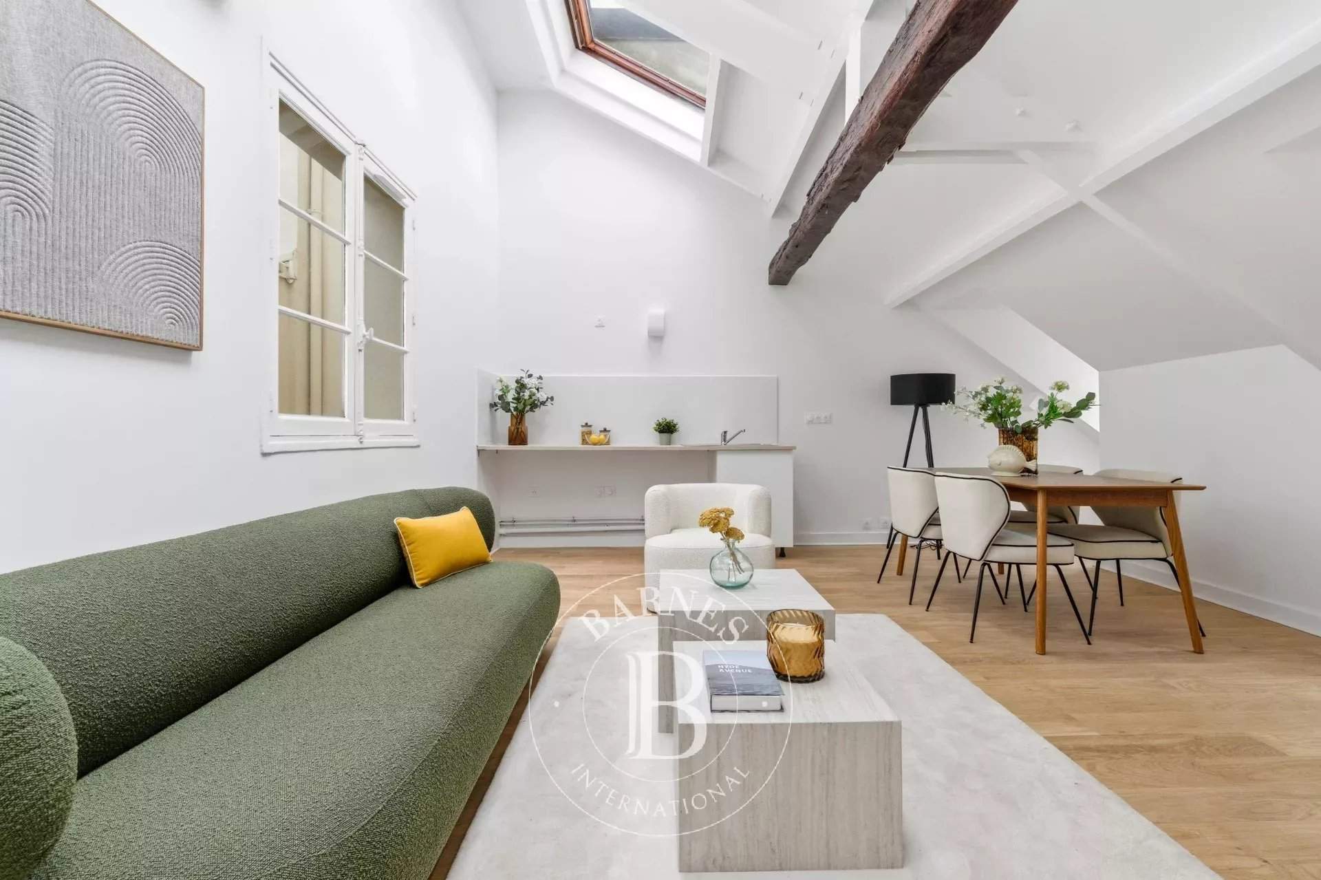 Paris  - Appartement 3 Pi&egrave;ces 2 Chambres - picture 9