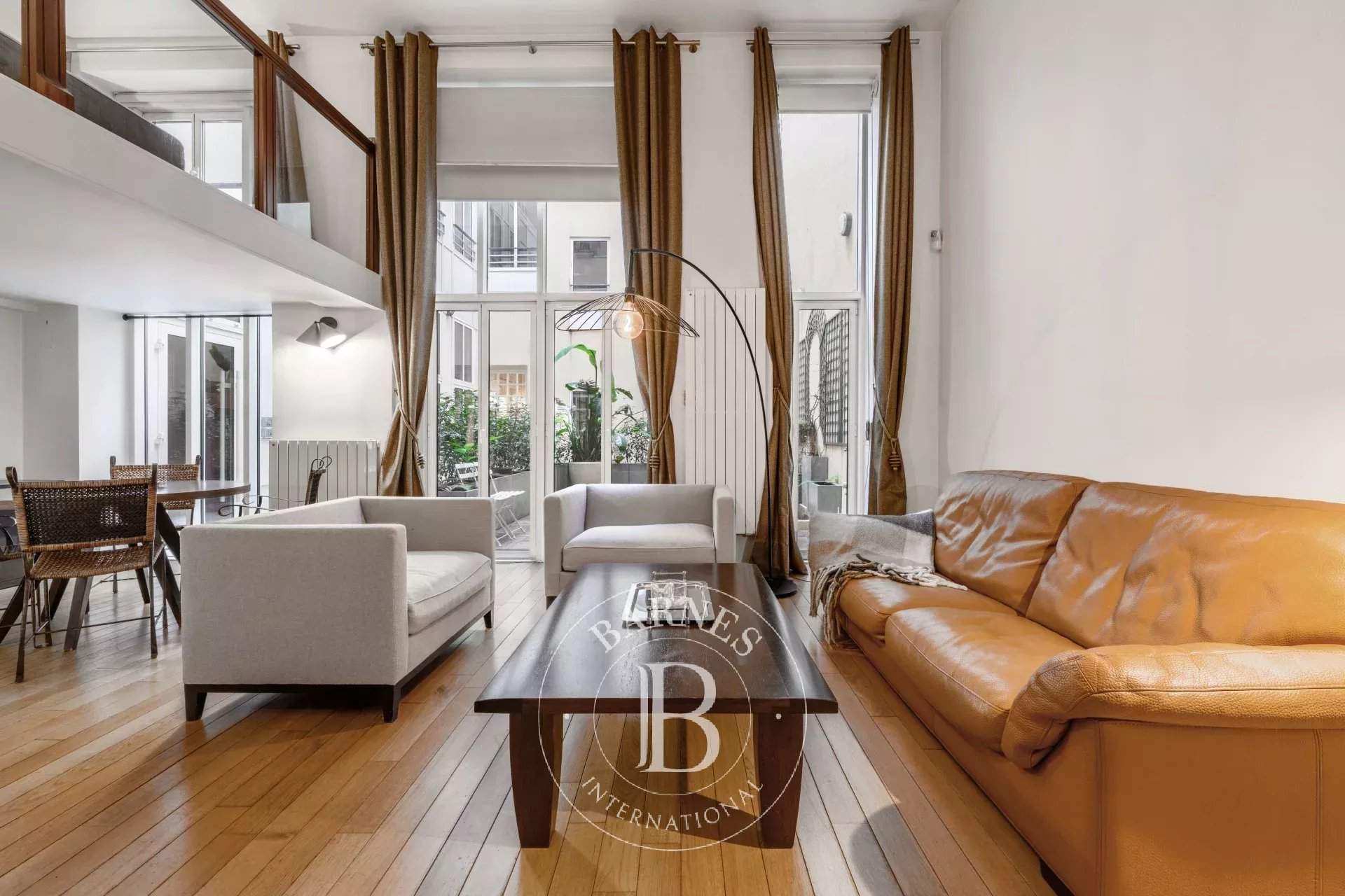 Paris  - Appartement 2 Pi&egrave;ces, 1 Chambre - picture 1