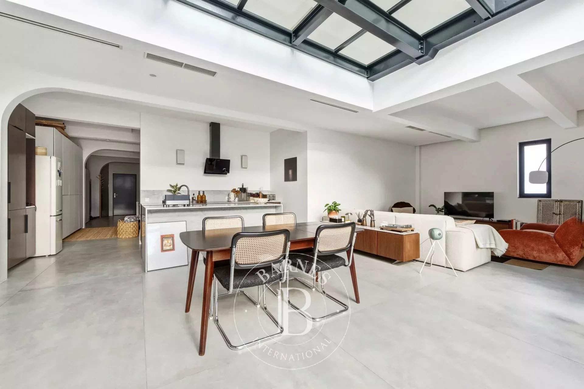 Paris  - Appartement 6 Pi&egrave;ces 3 Chambres - picture 4