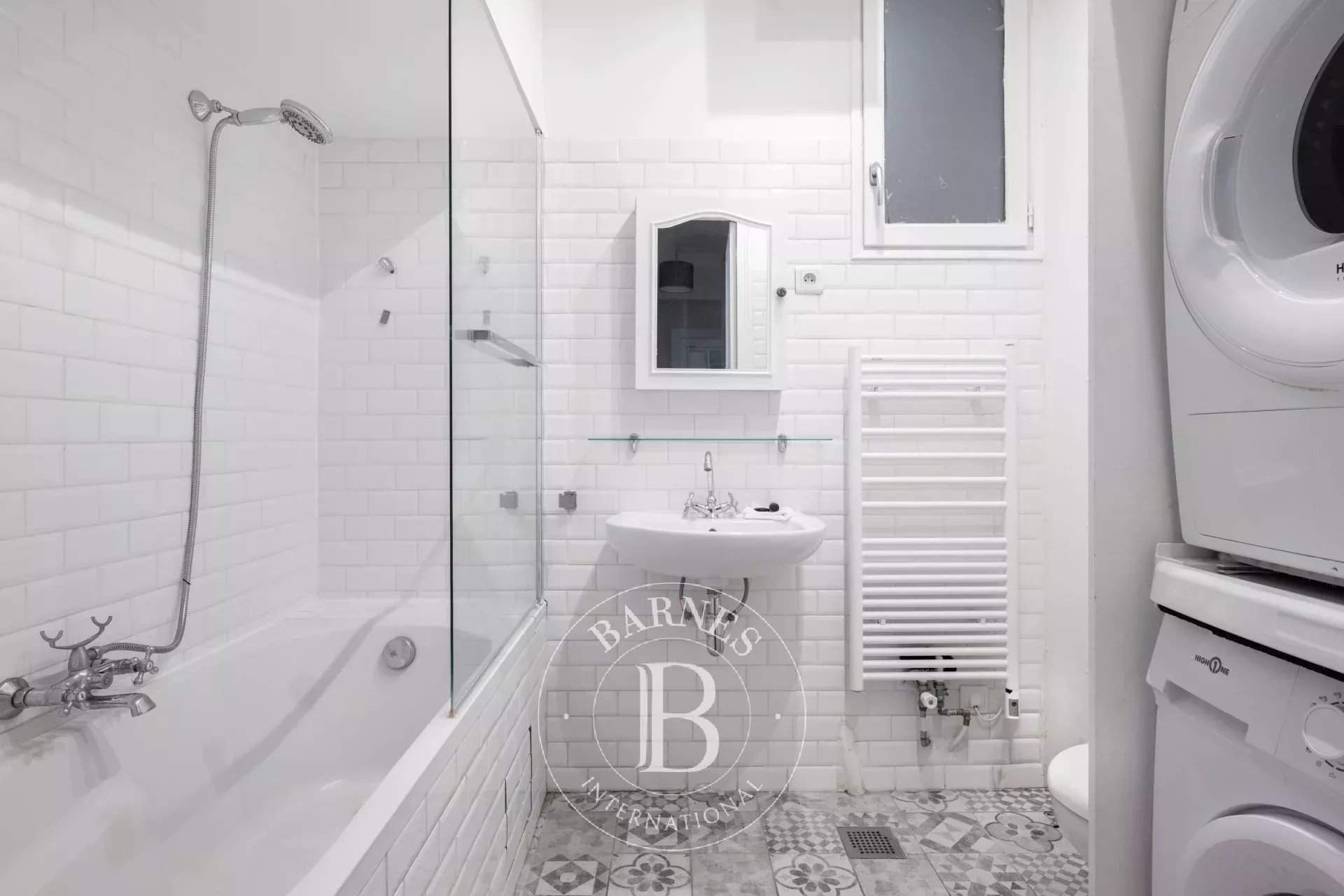 Paris  - Apartment 5 Bedrooms - picture 17