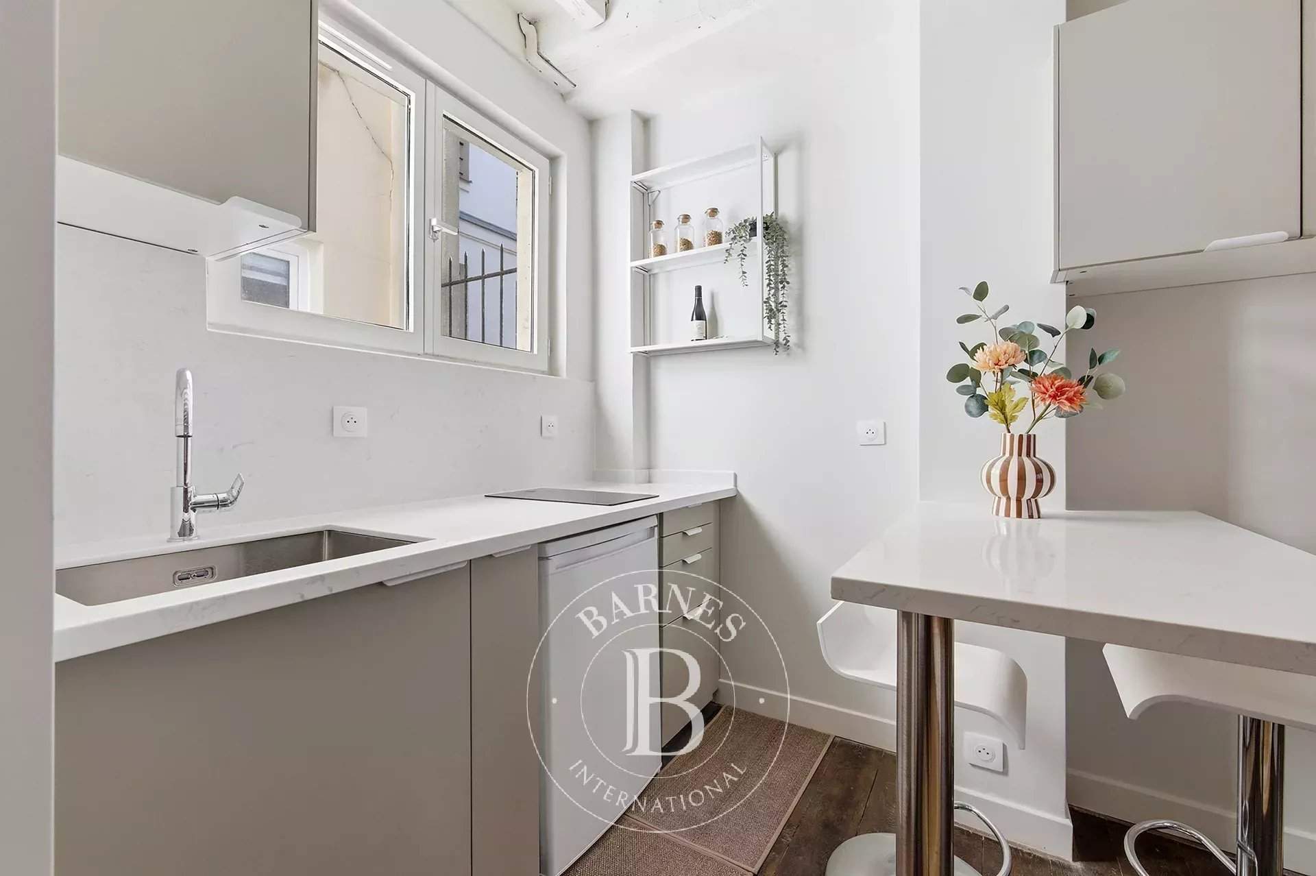 Paris  - Apartment 1 Bedroom - picture 8