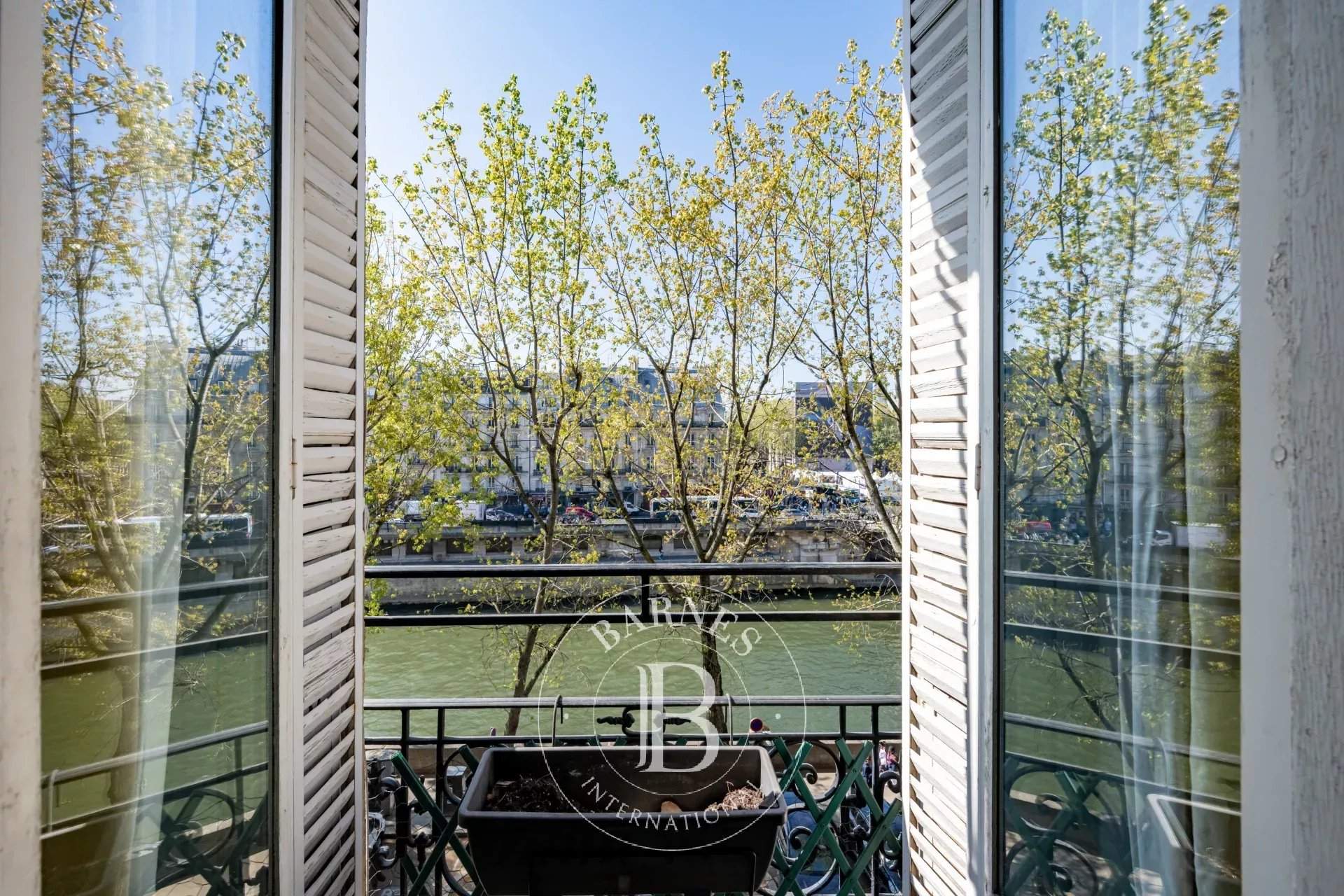 Paris  - Appartement 5 Pièces 2 Chambres - picture 2