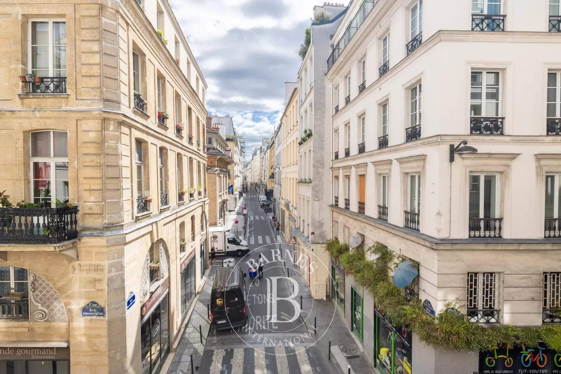 Paris  - Appartement 4 Pièces 2 Chambres - picture 2