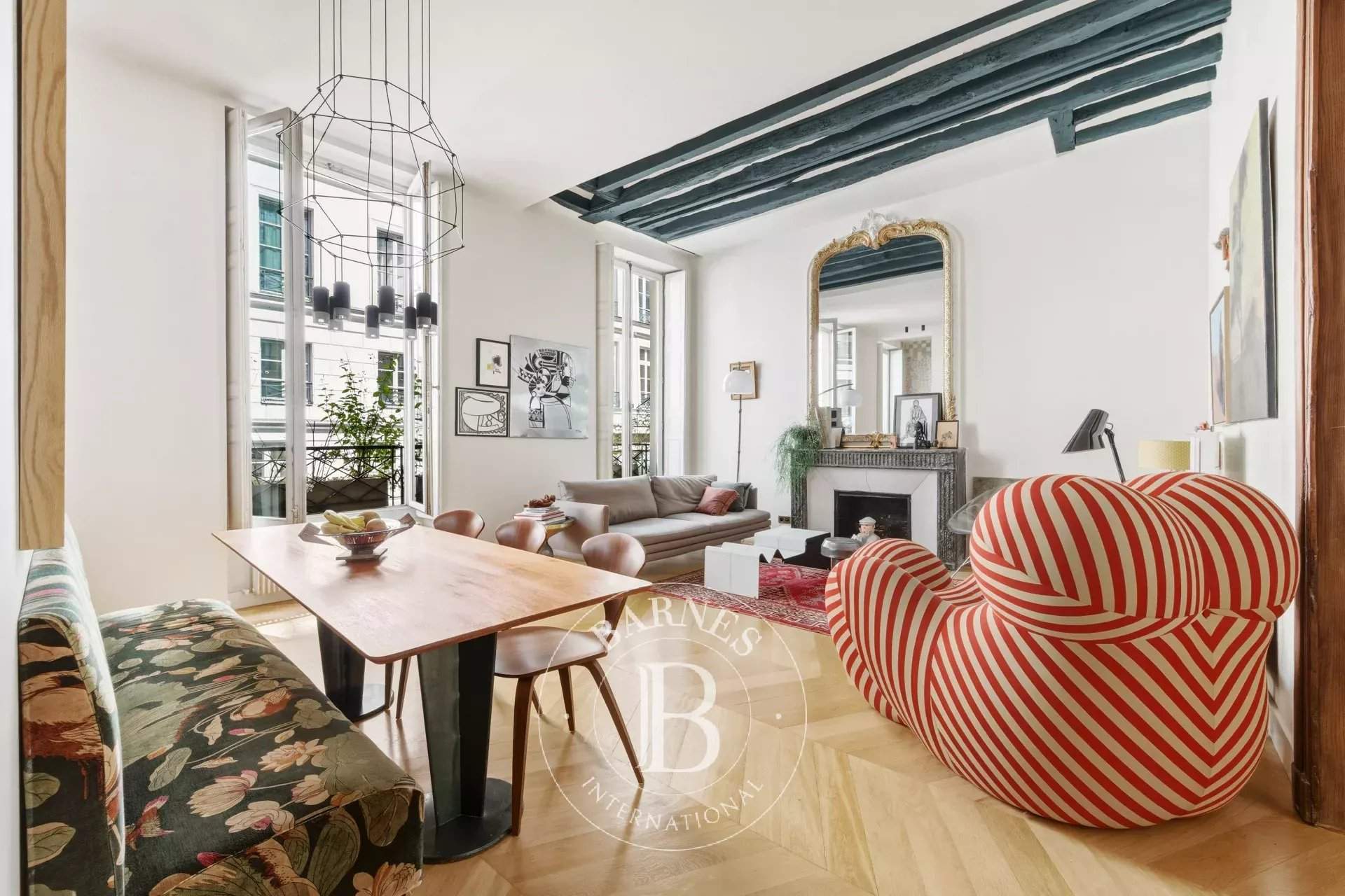 Paris  - Apartment 1 Bedroom - picture 1