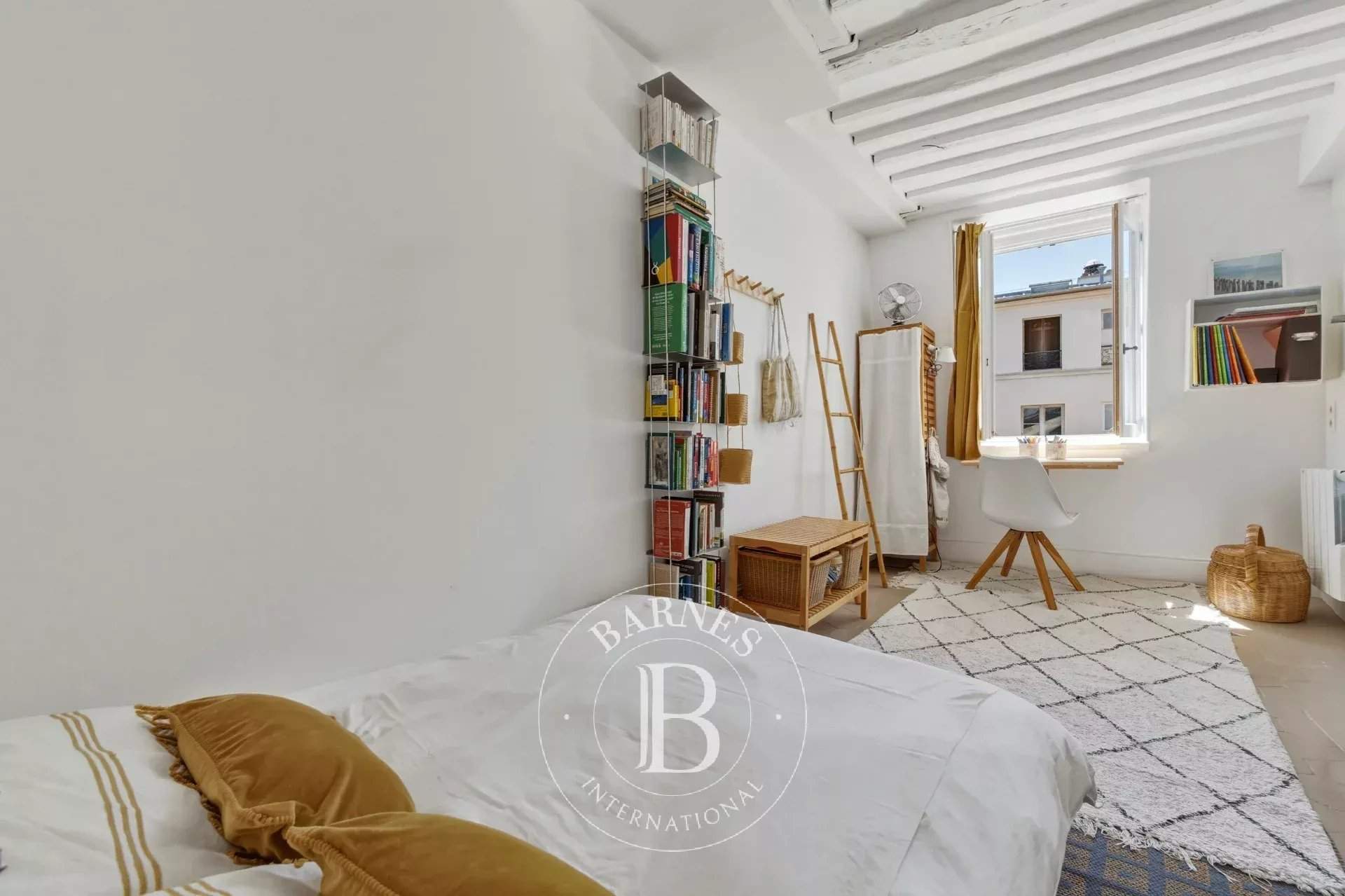 Paris  - Apartment 4 Bedrooms - picture 8