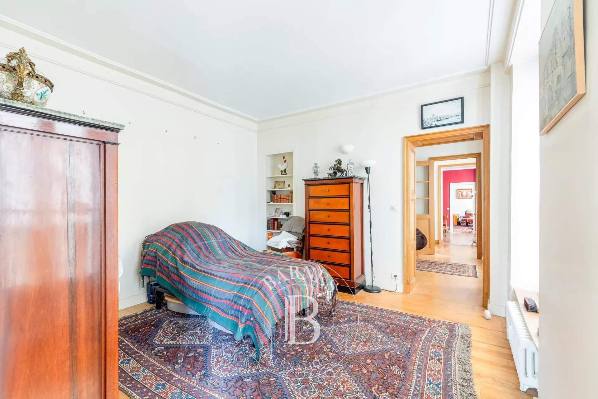 Paris  - Apartment 3 Bedrooms - picture 17