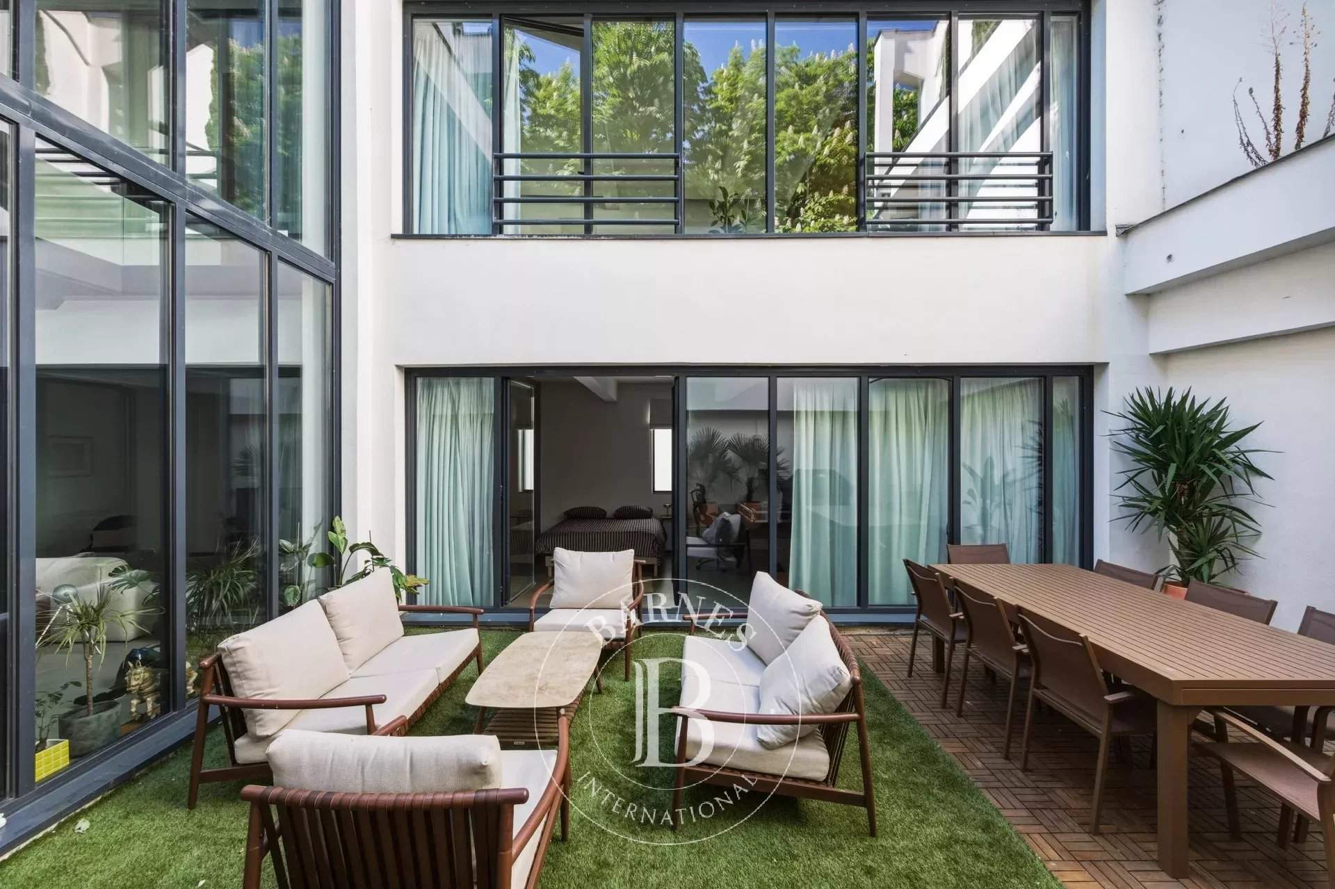 Paris  - Appartement 6 Pi&egrave;ces 3 Chambres - picture 11