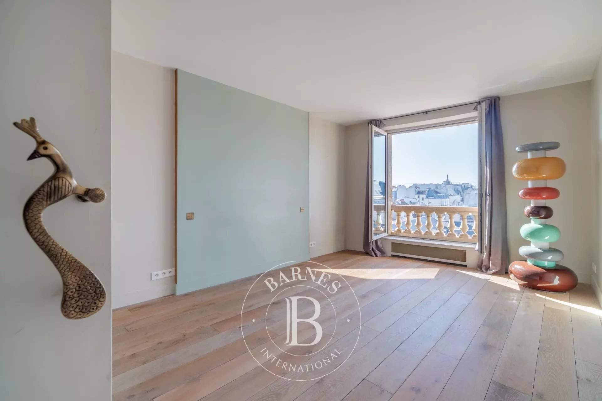 Paris  - Apartment 2 Bedrooms - picture 8