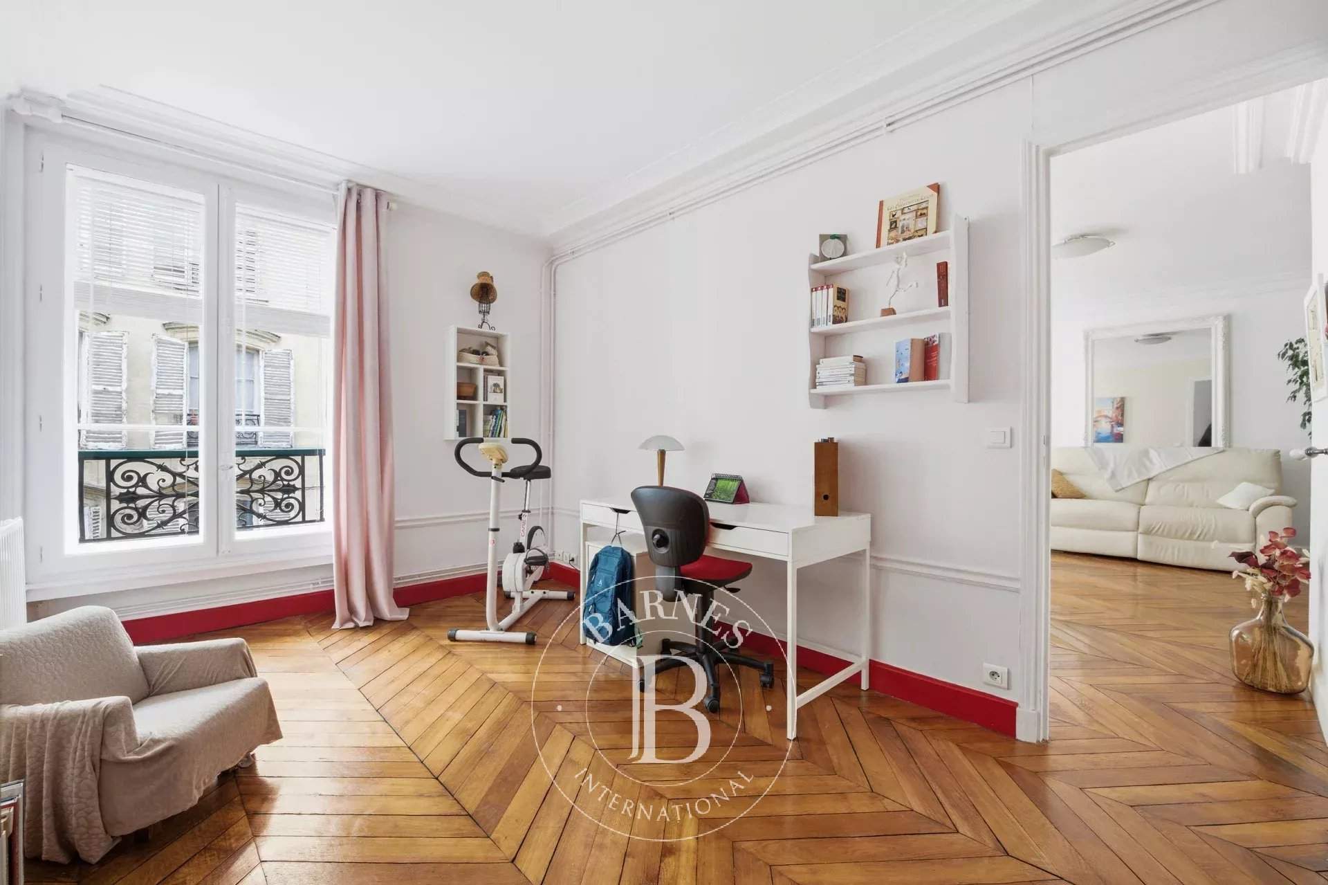 Paris  - Appartement 4 Pi&egrave;ces 3 Chambres - picture 9