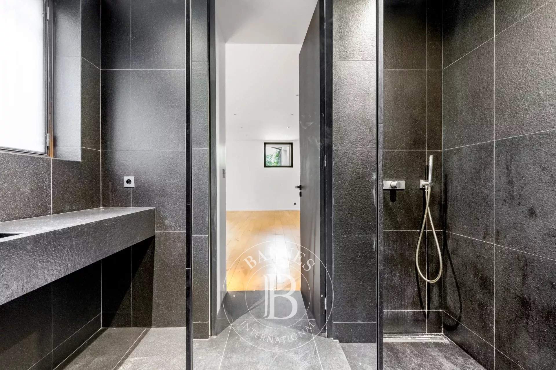 Paris  - Apartment 3 Bedrooms - picture 14