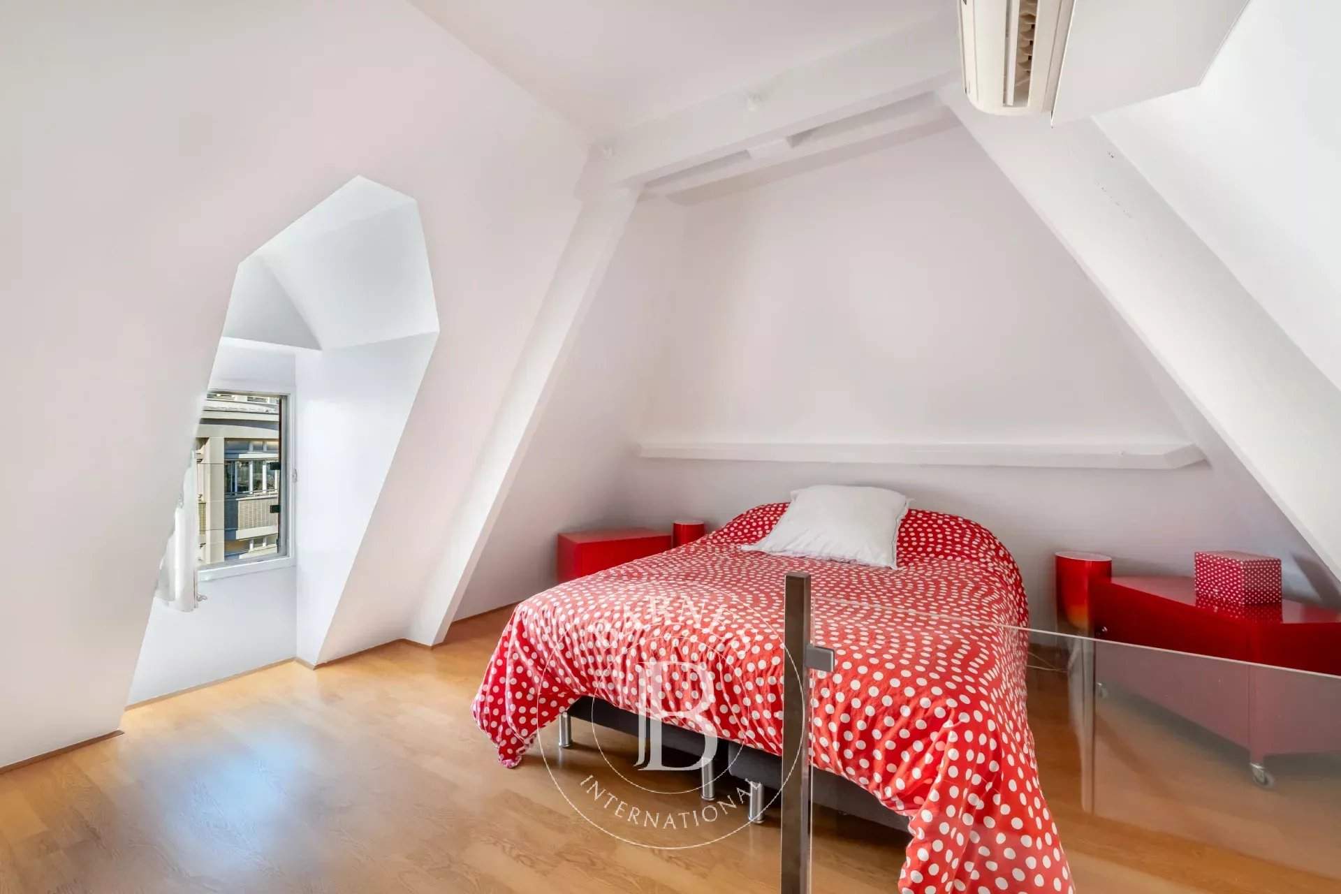 Paris  - Apartment 3 Bedrooms - picture 16