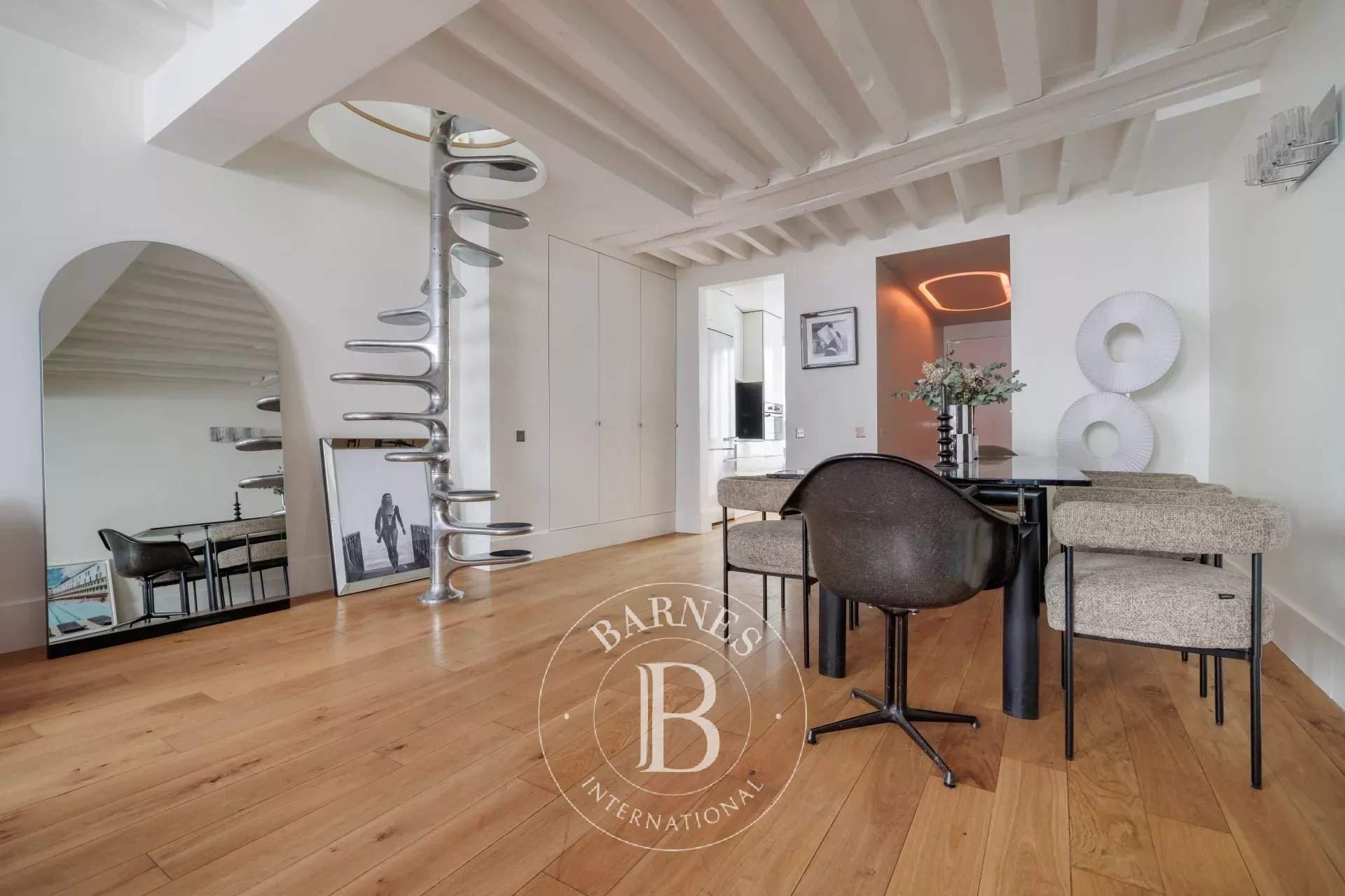 Paris  - Apartment 2 Bedrooms - picture 14