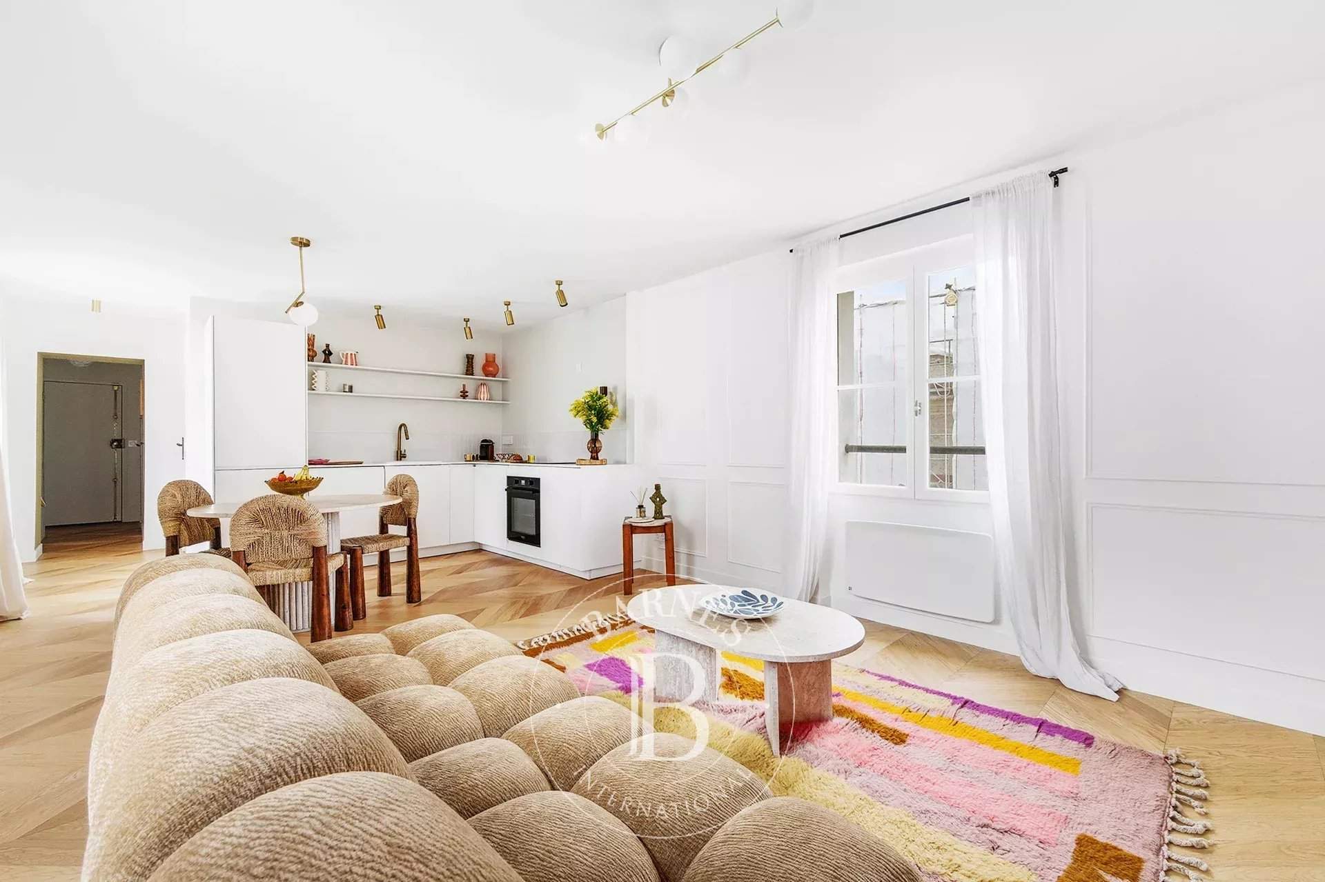 Paris  - Appartement 2 Pi&egrave;ces, 1 Chambre - picture 2