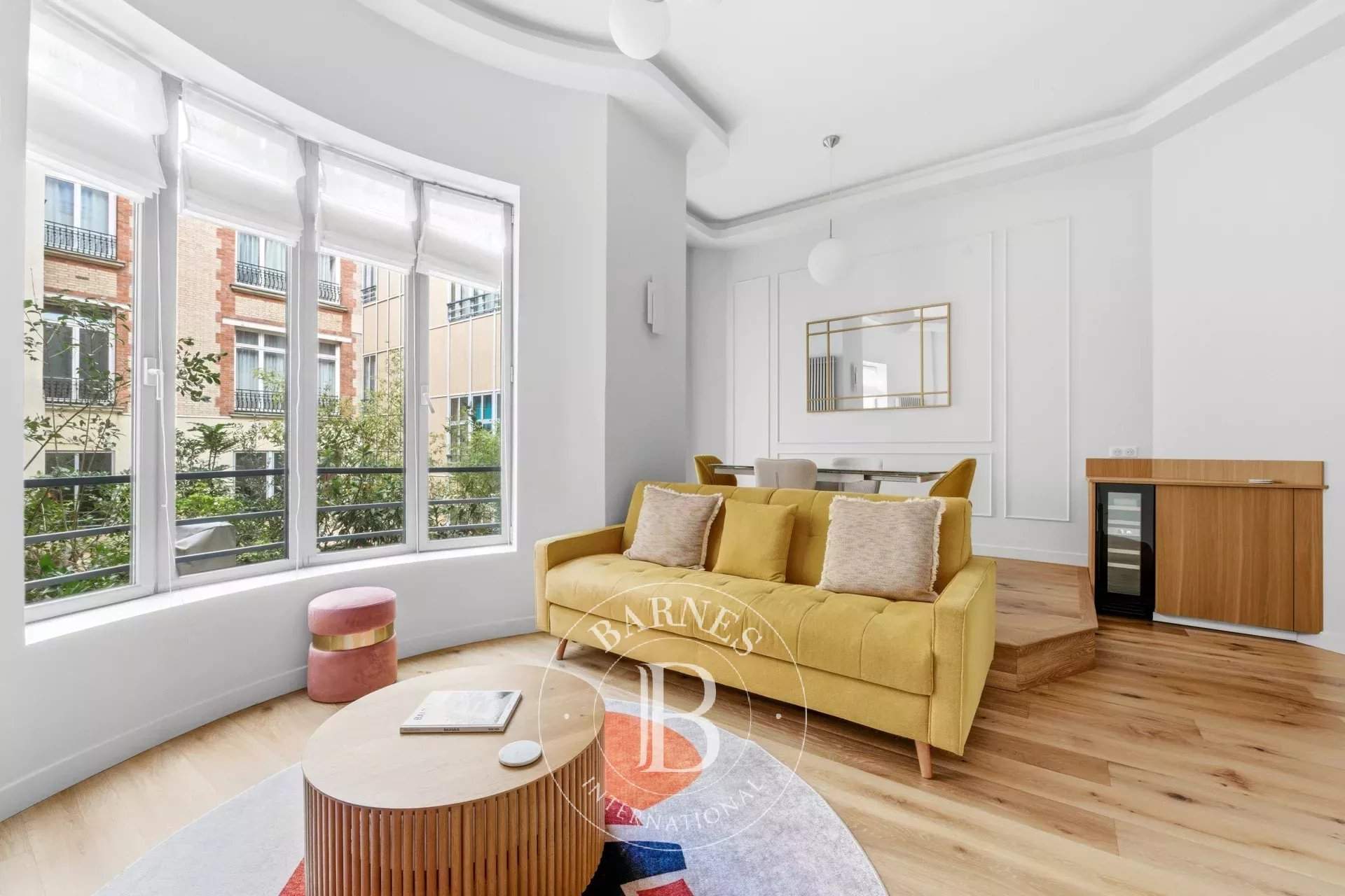 Paris  - Apartment 1 Bedroom - picture 1