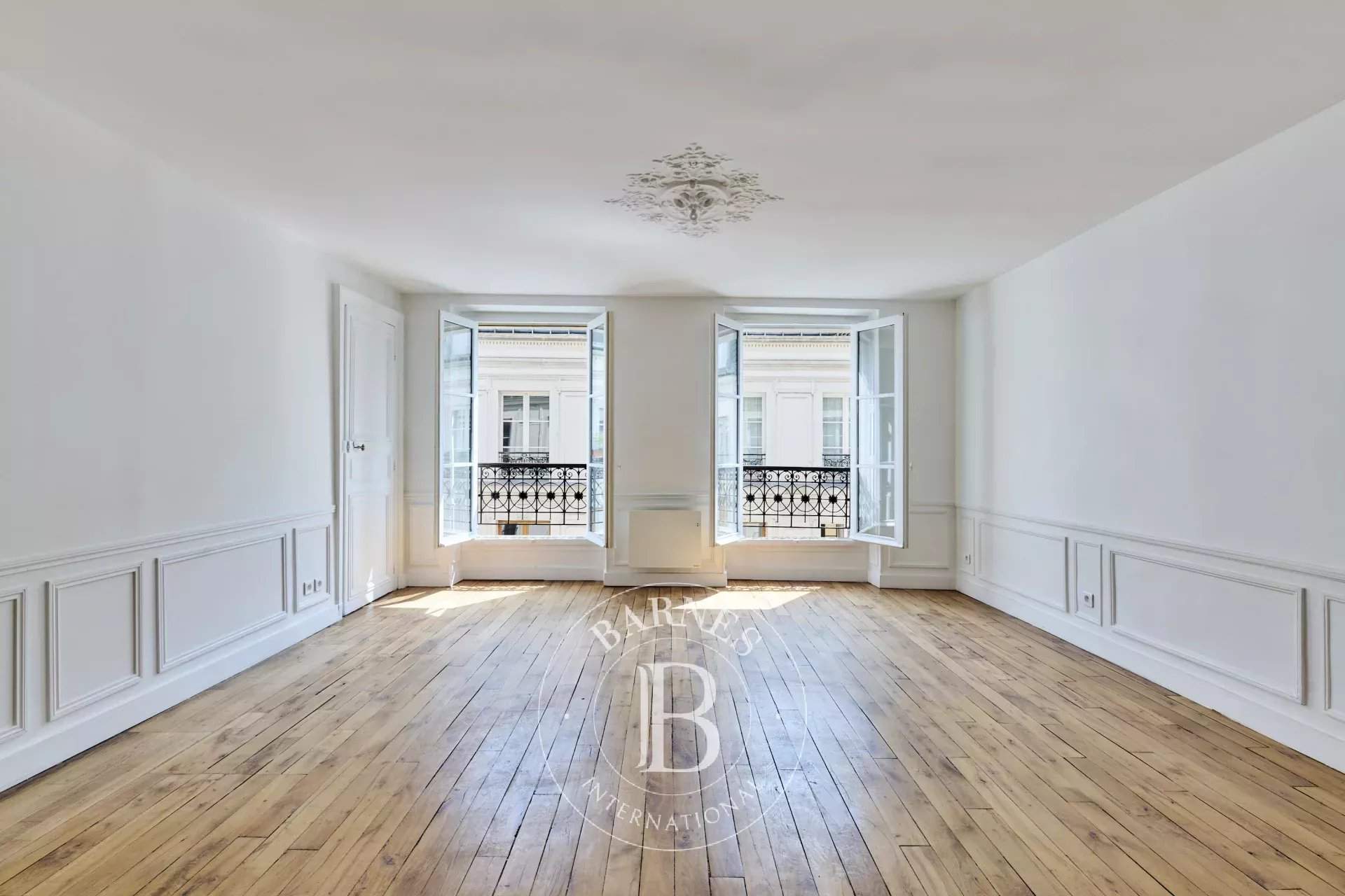 Paris  - Appartement 3 Pièces 2 Chambres - picture 1