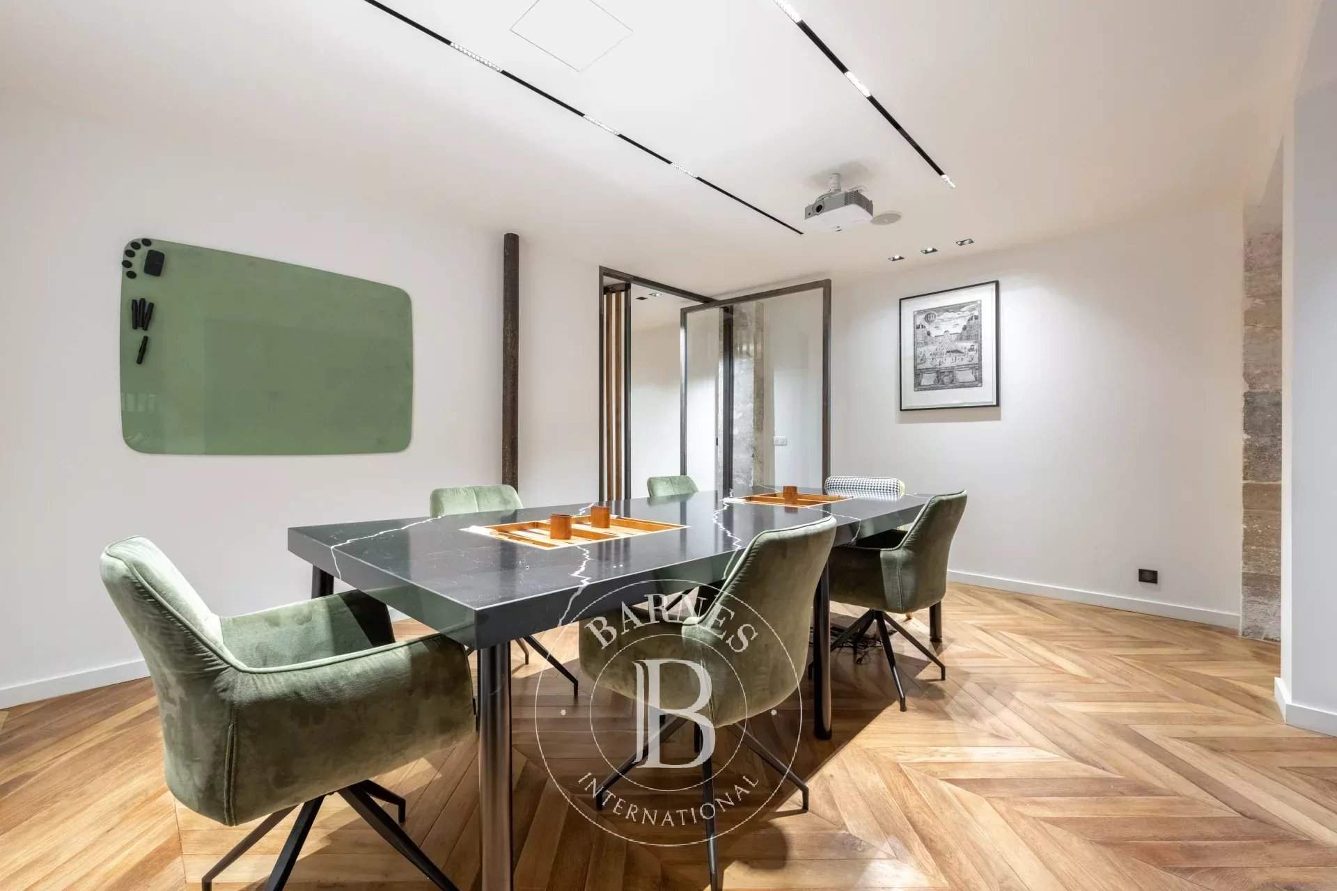 Paris  - Apartment 3 Bedrooms - picture 19