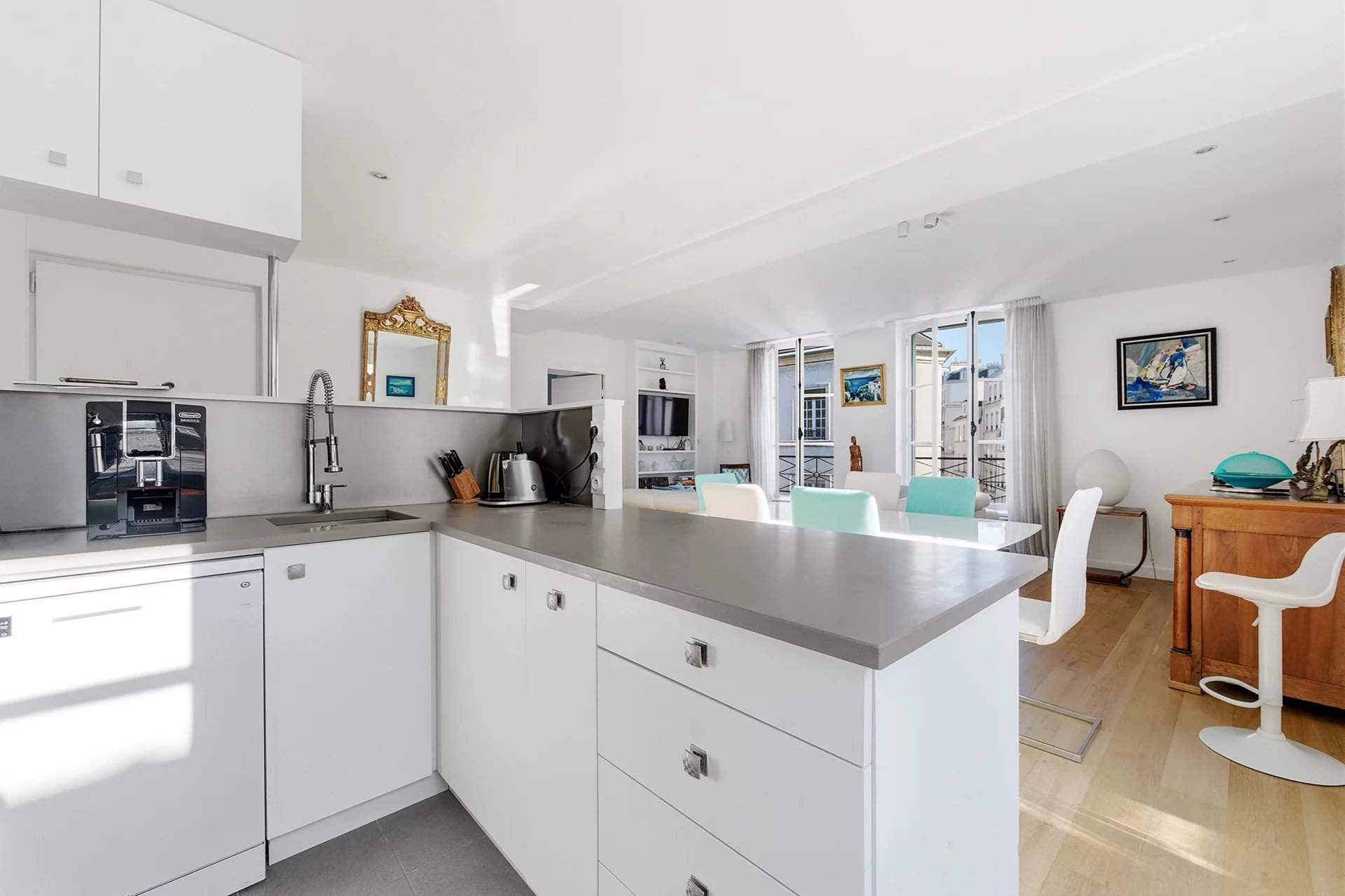 Paris  - Appartement 3 Pi&egrave;ces 2 Chambres - picture 7