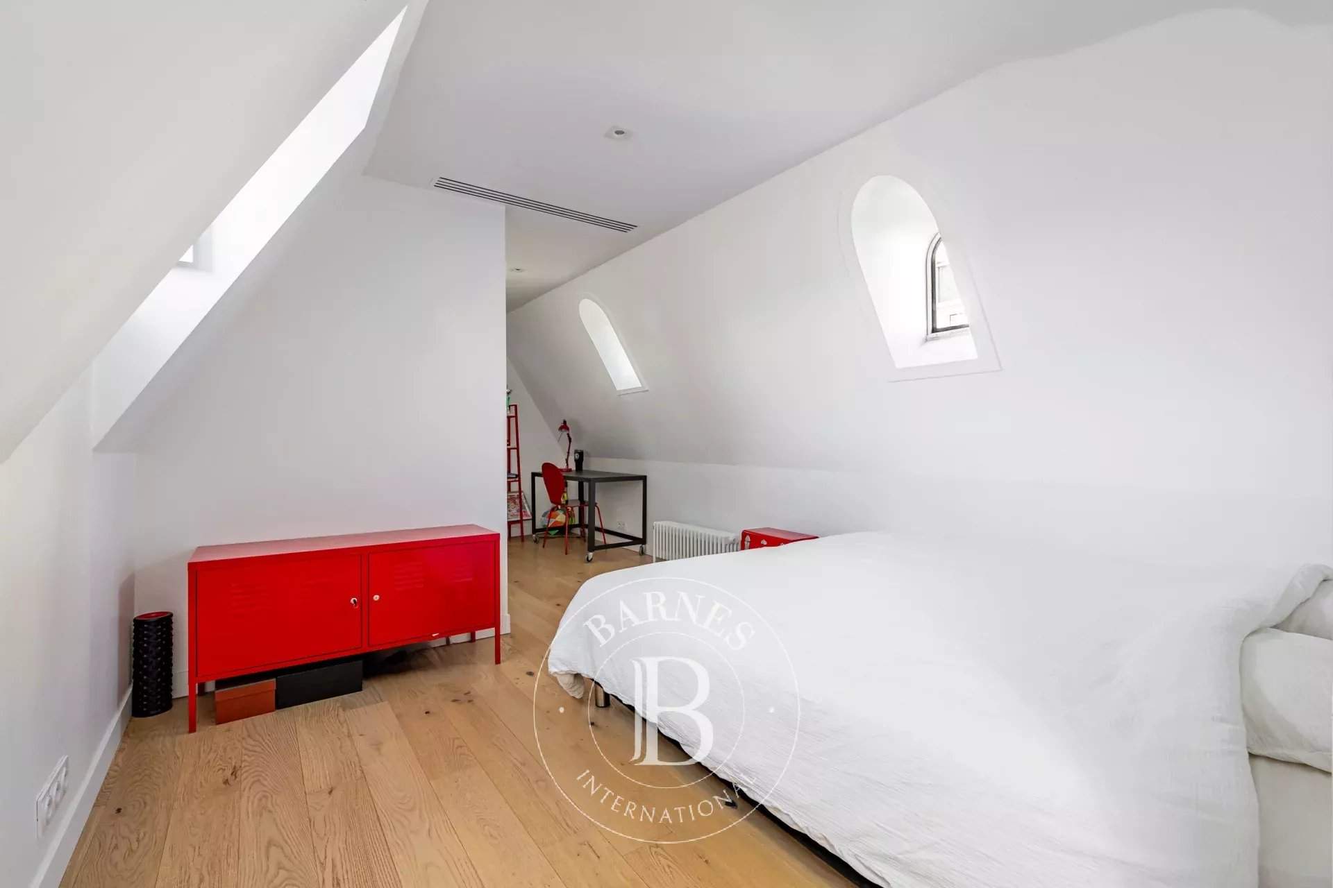 Paris  - Apartment 3 Bedrooms - picture 13