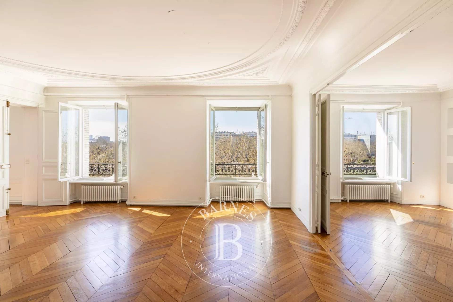 Paris  - Appartement 6 Pièces 4 Chambres - picture 3