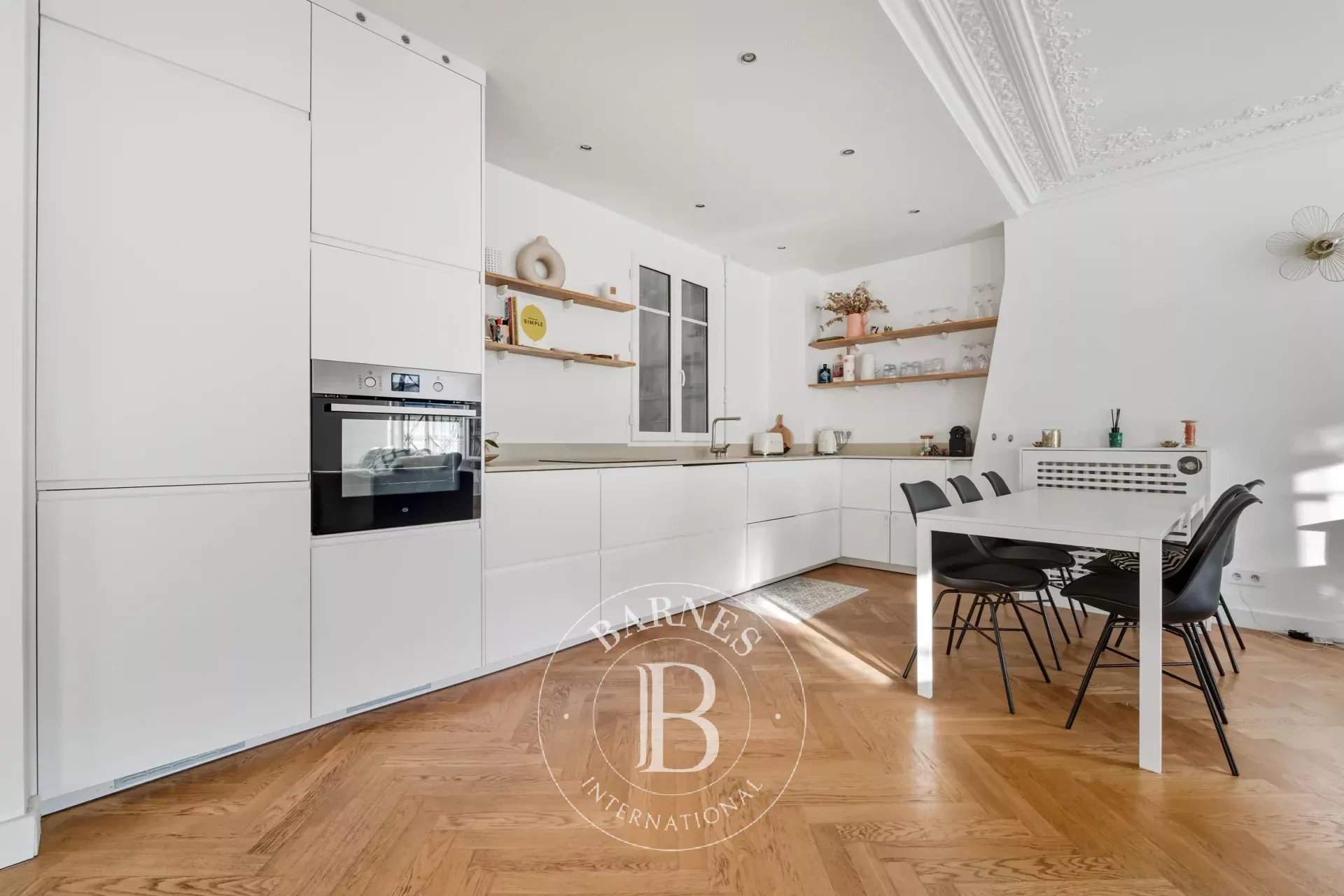 Paris  - Apartment 3 Bedrooms - picture 8