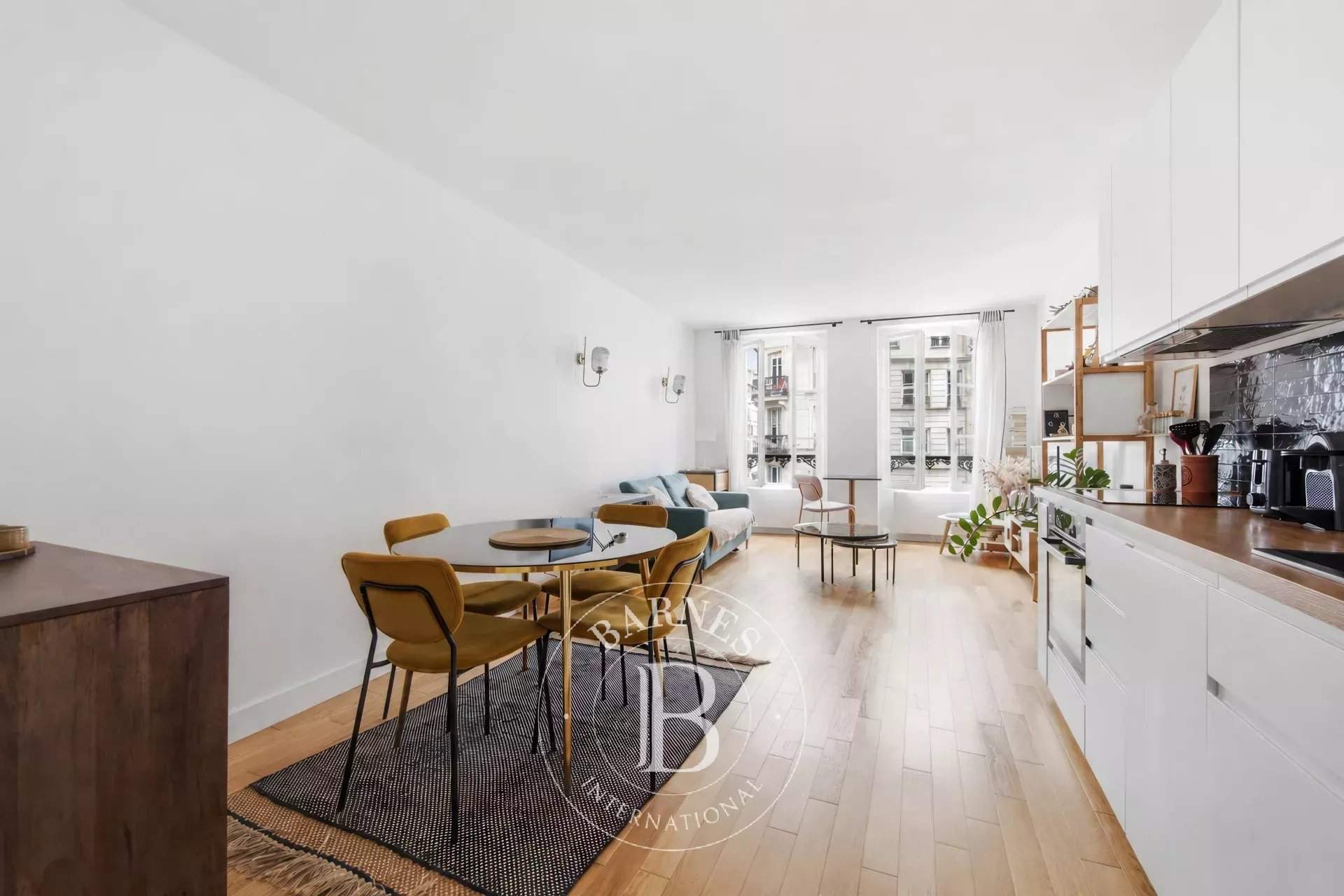 Paris  - Apartment 1 Bedroom - picture 1